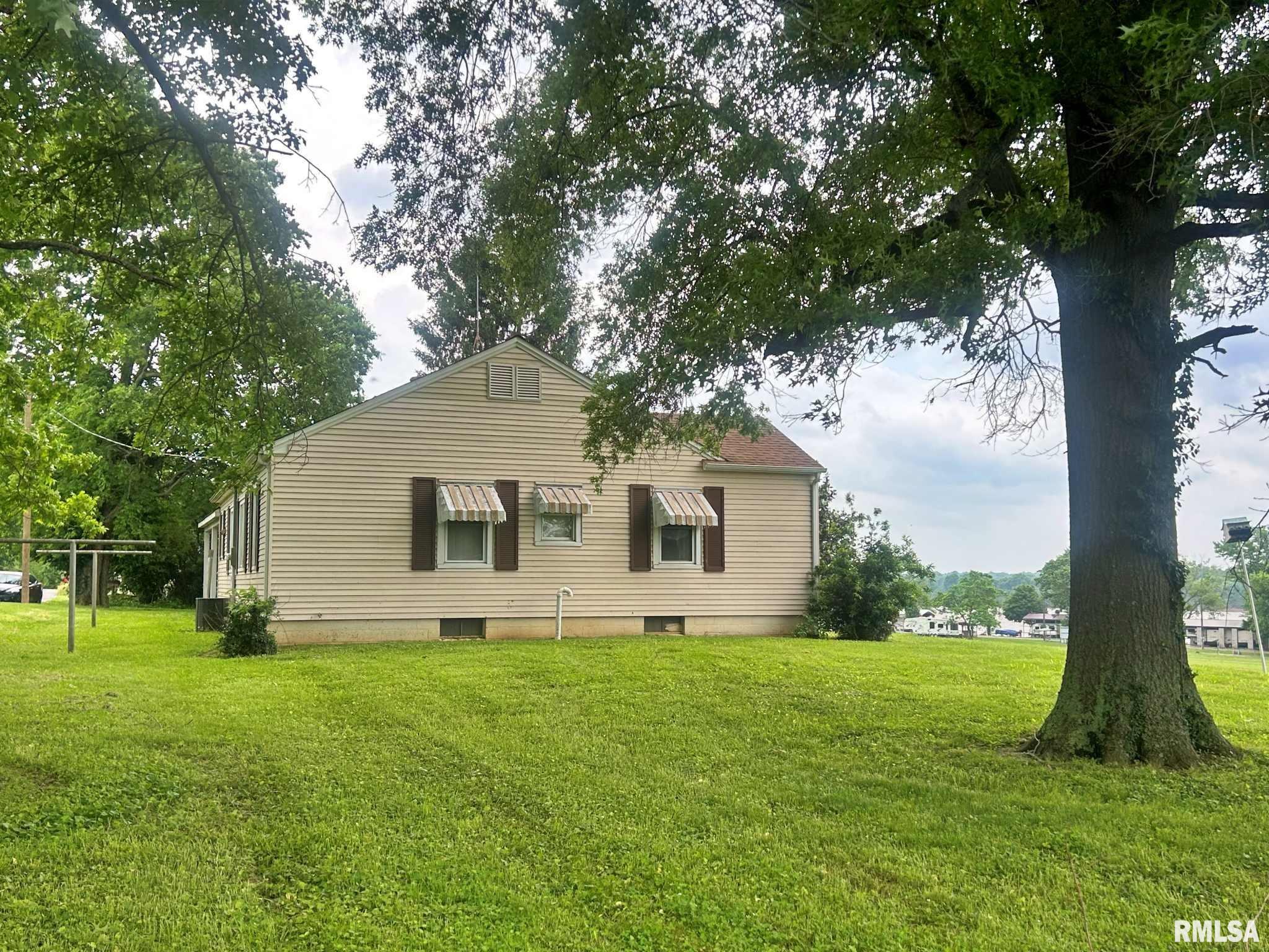 109 Patton Drive, Elizabethtown, Illinois image 5