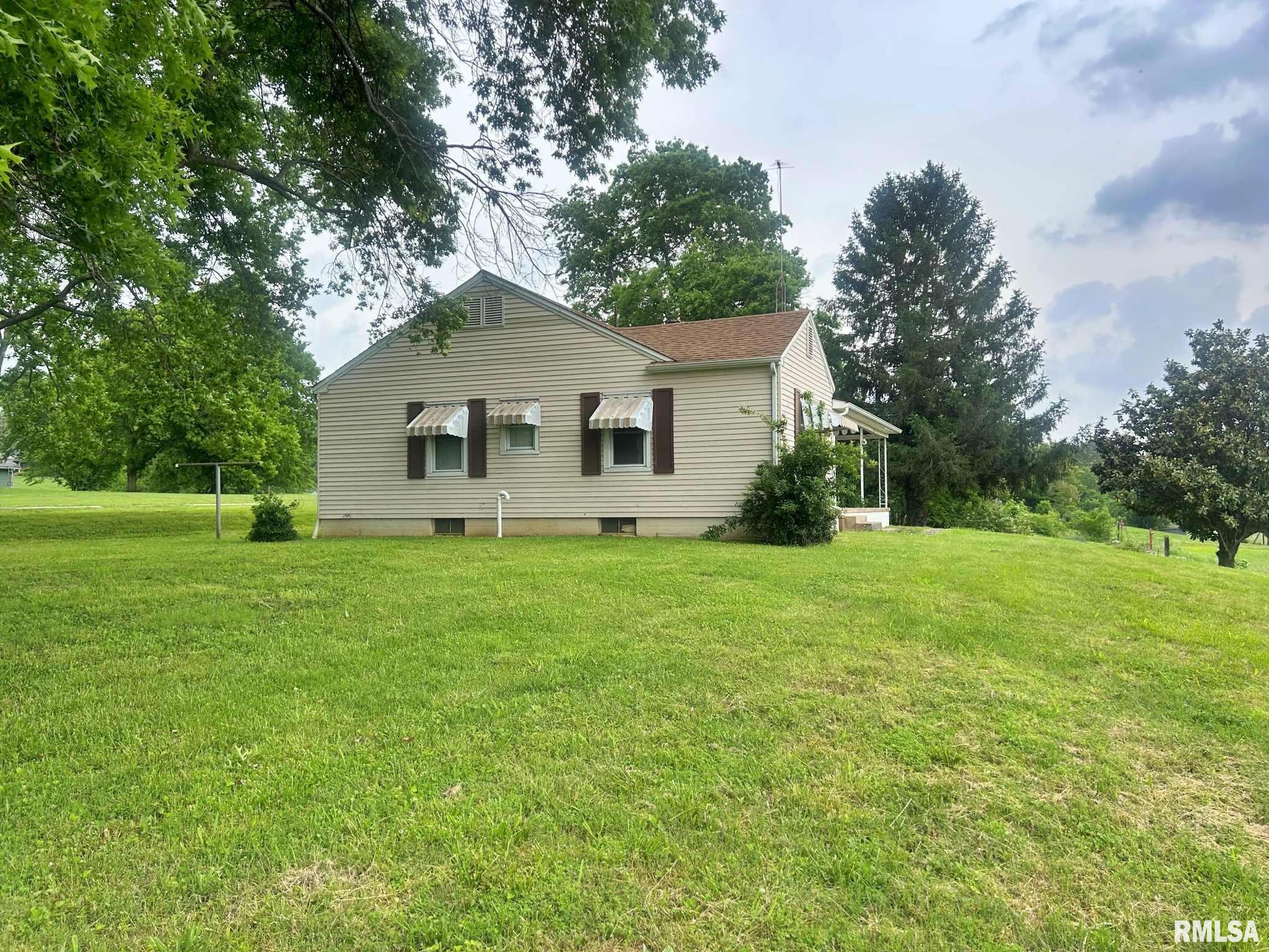 109 Patton Drive, Elizabethtown, Illinois image 6
