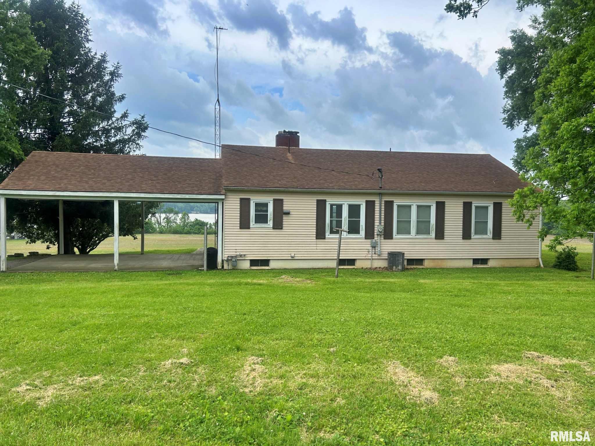 109 Patton Drive, Elizabethtown, Illinois image 3