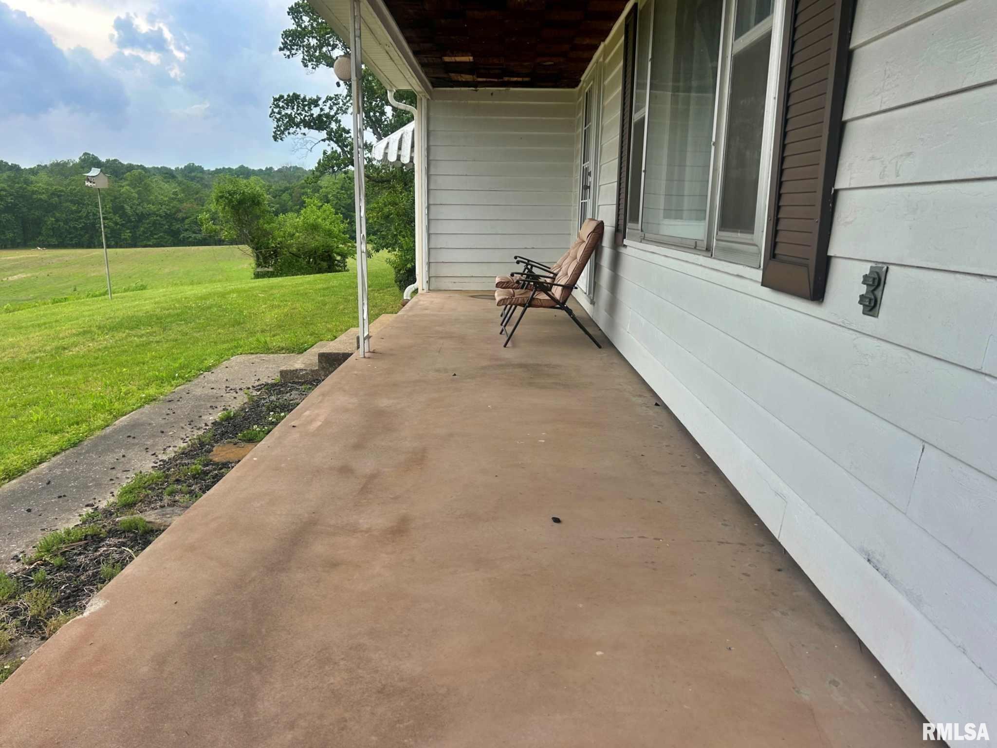 109 Patton Drive, Elizabethtown, Illinois image 9