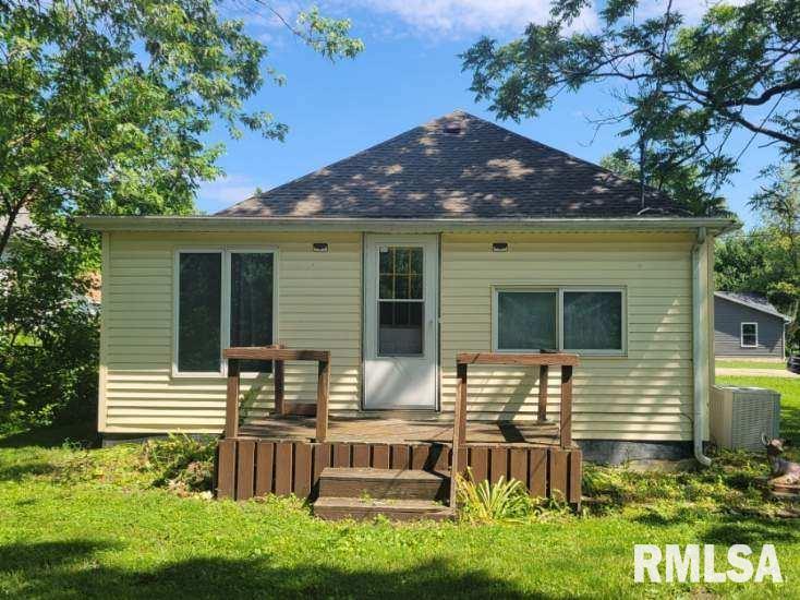405 N Monroe Street, Nokomis, Illinois image 3