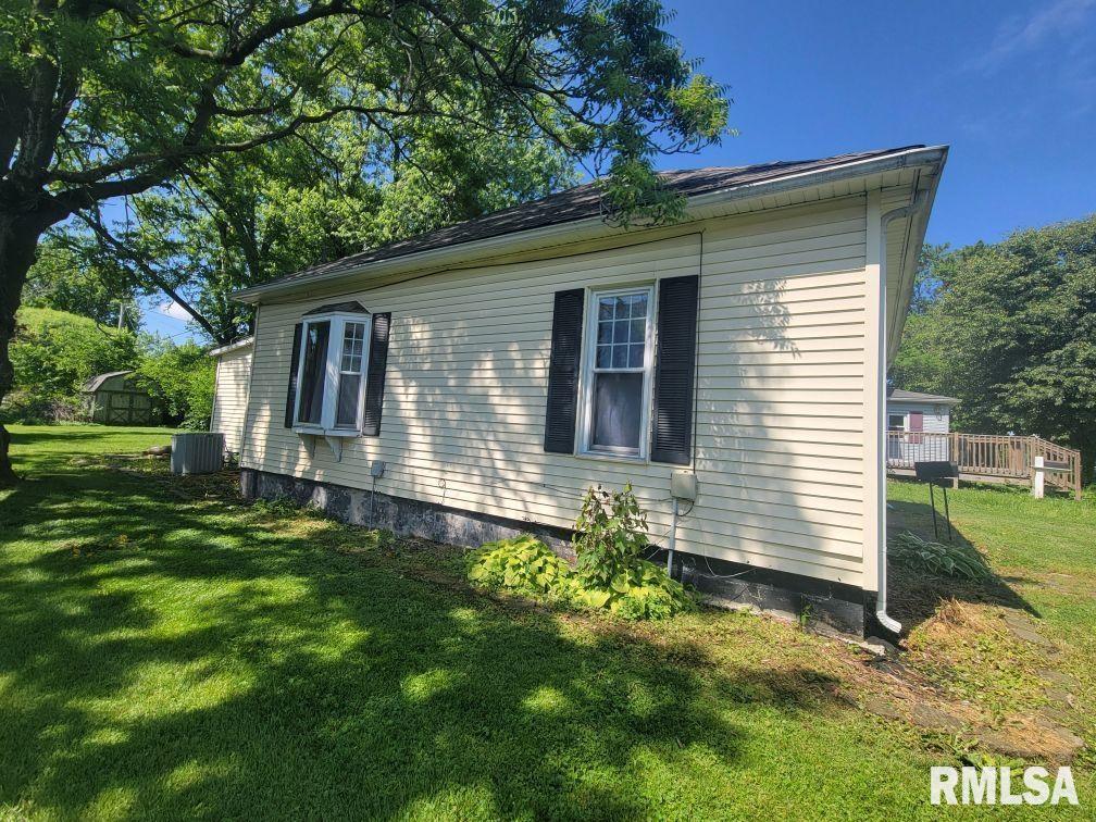 405 N Monroe Street, Nokomis, Illinois image 5