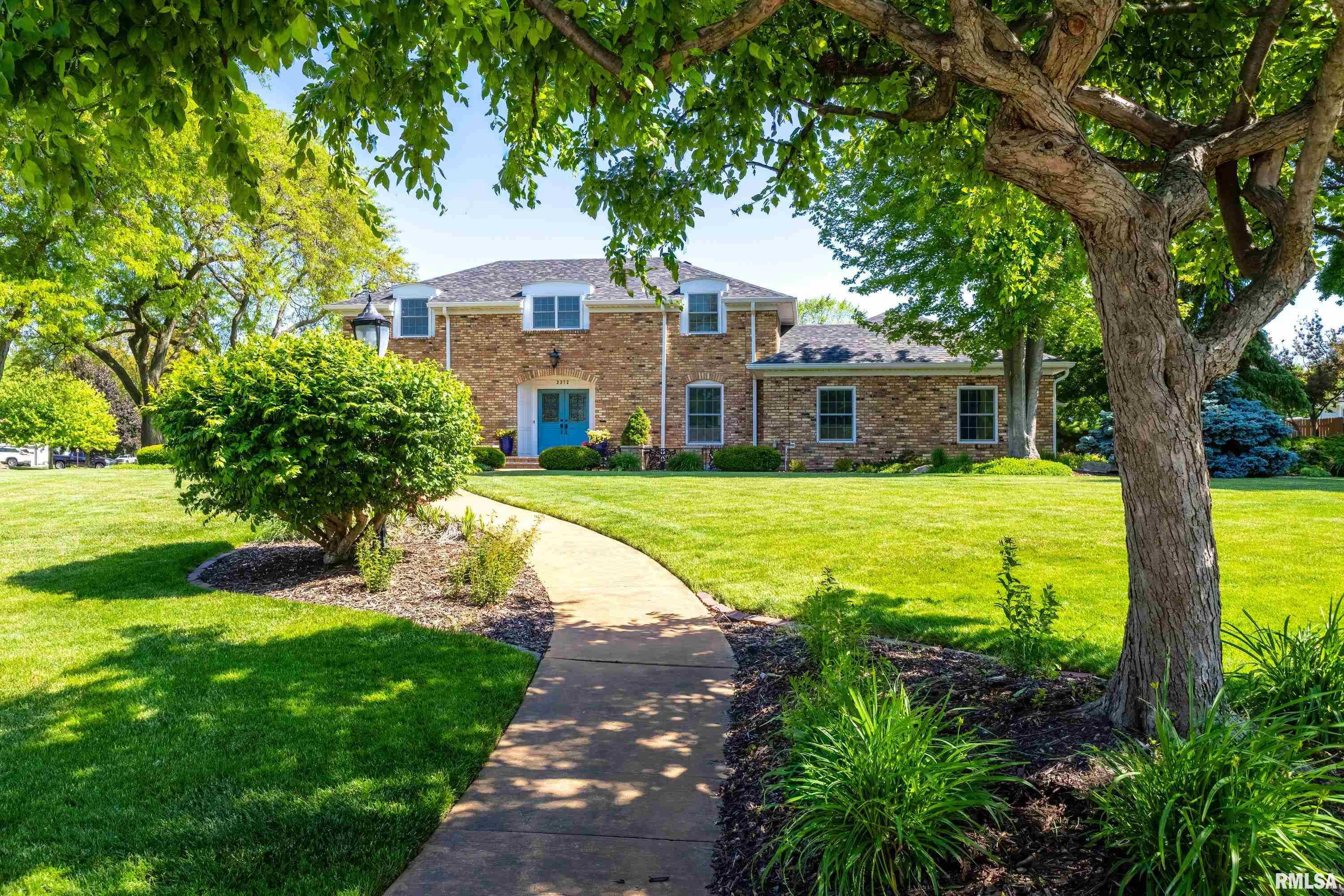 2312 Windsor Drive, Davenport, Iowa image 1