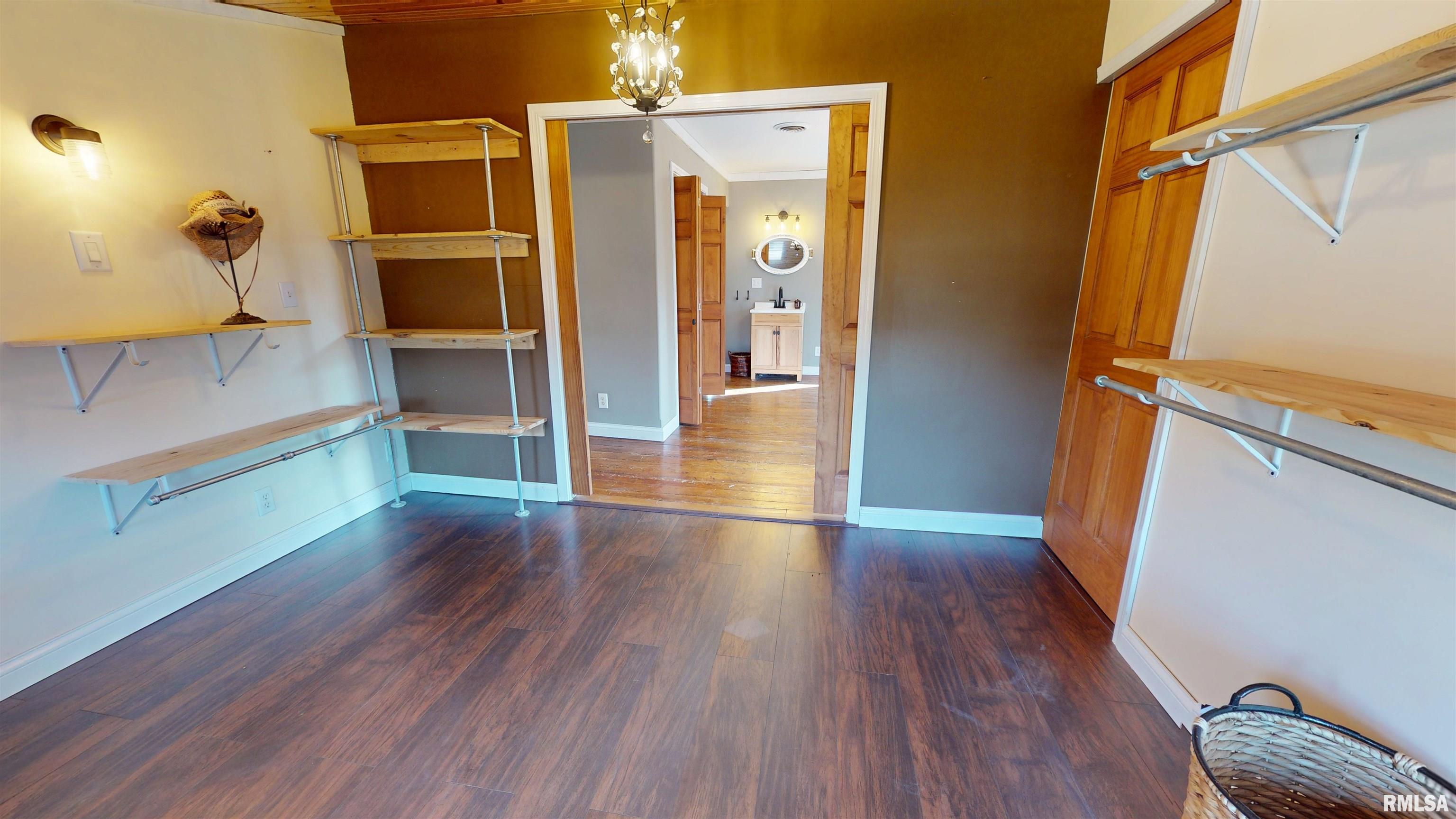 385 County Road 375 E Road, Sparland, Illinois image 38