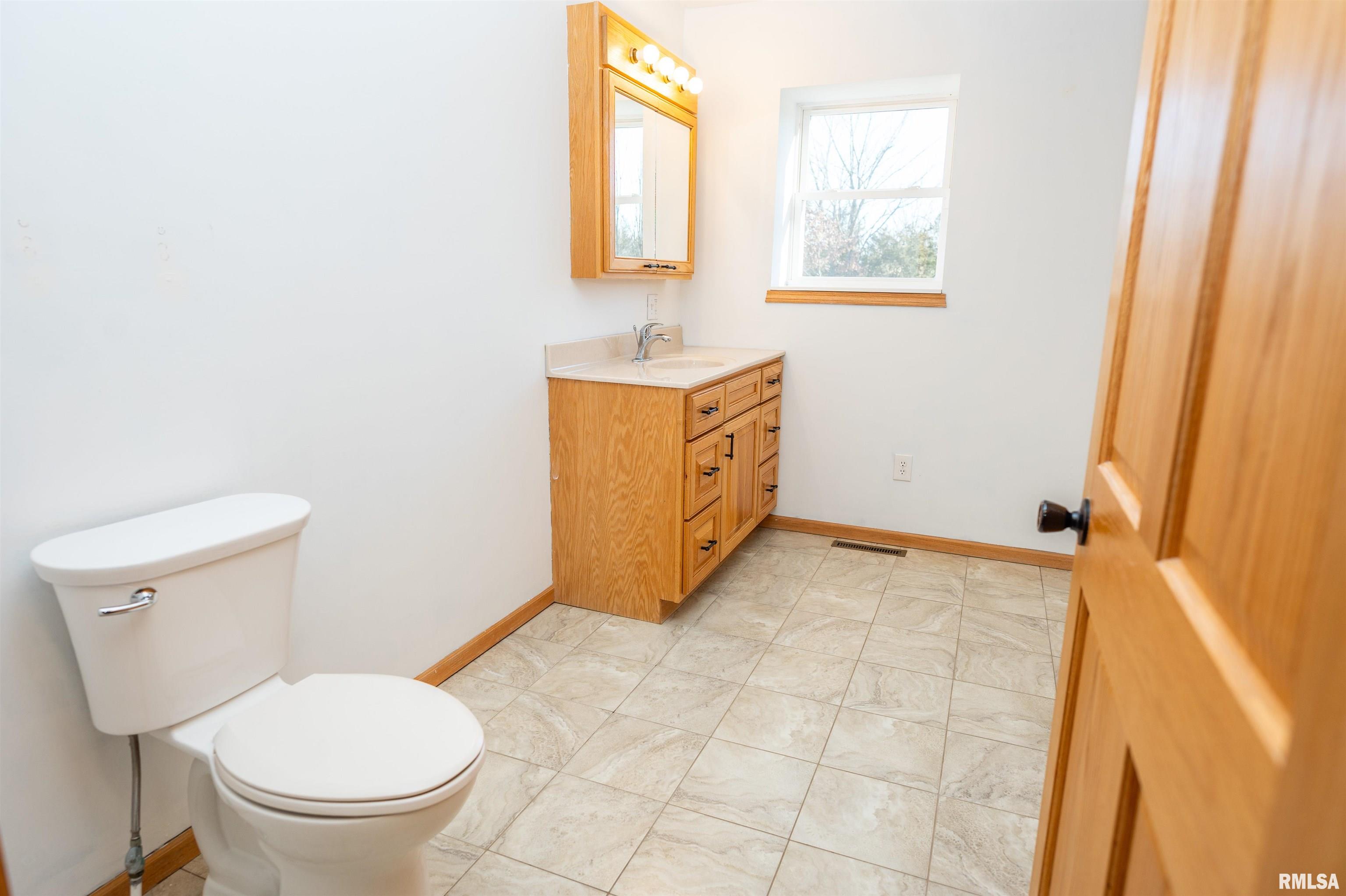 2570 N 1353rd Lane, Clayton, Illinois image 25