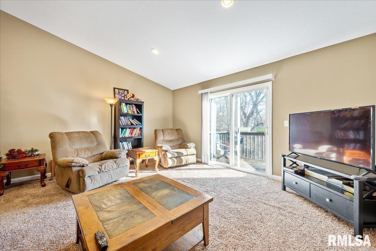 5211 W Vale Court, Peoria, Illinois image 5