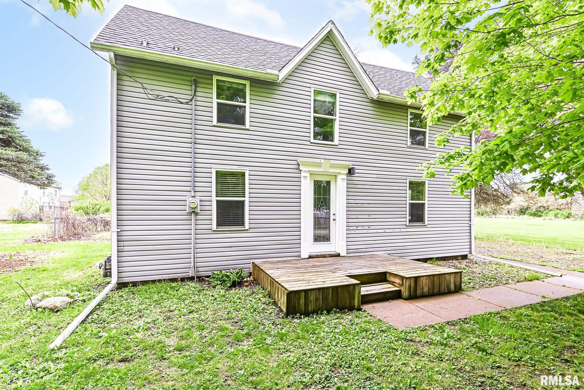 114 S Detweiler Street, Congerville, Illinois image 1
