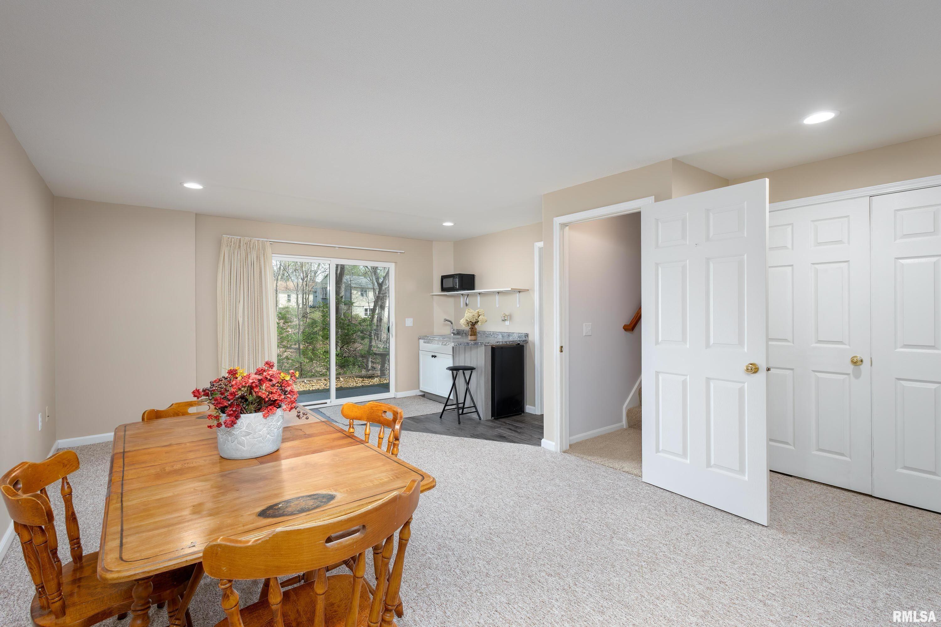 3625 Kennedy Drive #14, East Moline, Illinois image 24
