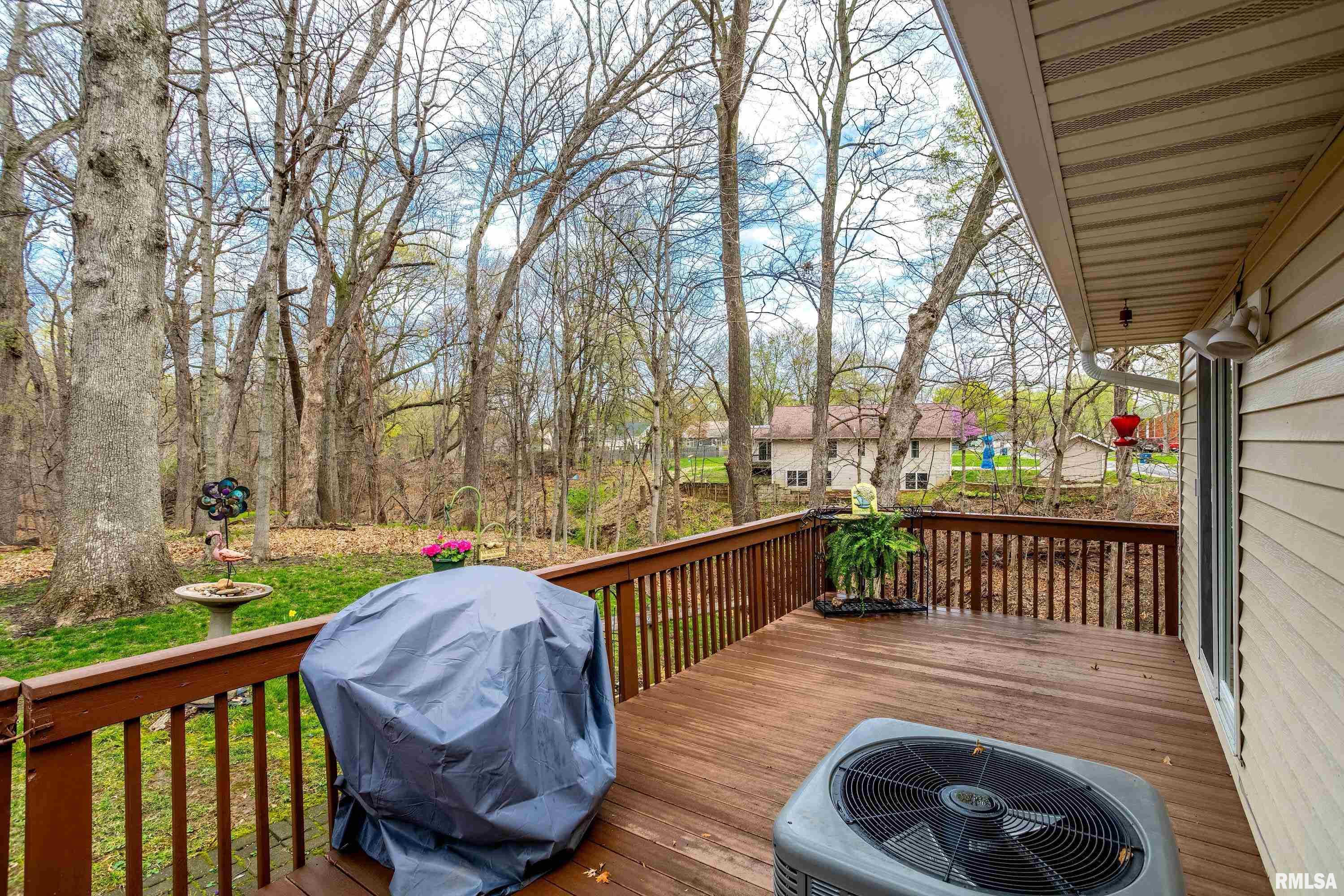 3625 Kennedy Drive #14, East Moline, Illinois image 33