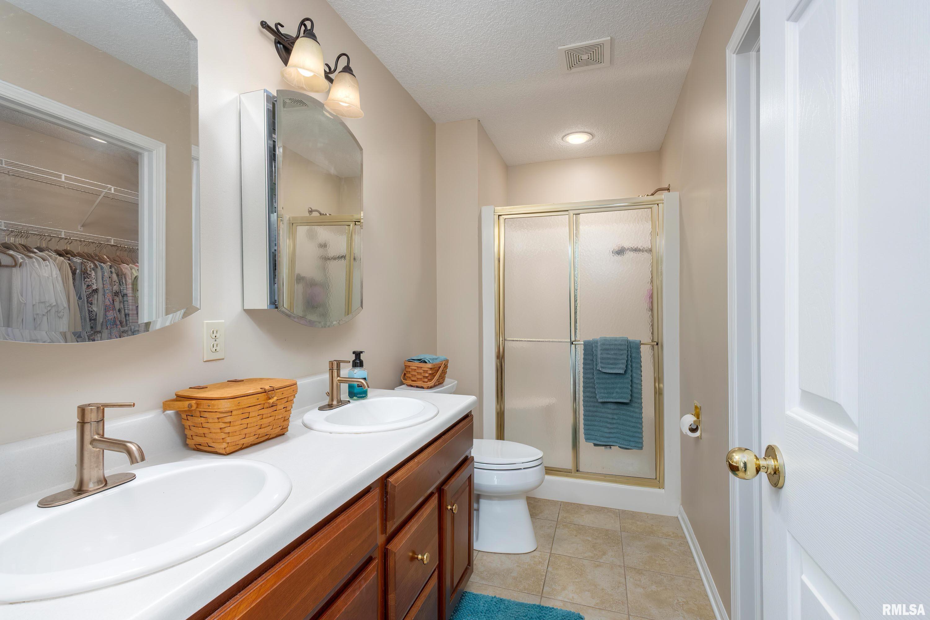 3625 Kennedy Drive #14, East Moline, Illinois image 18
