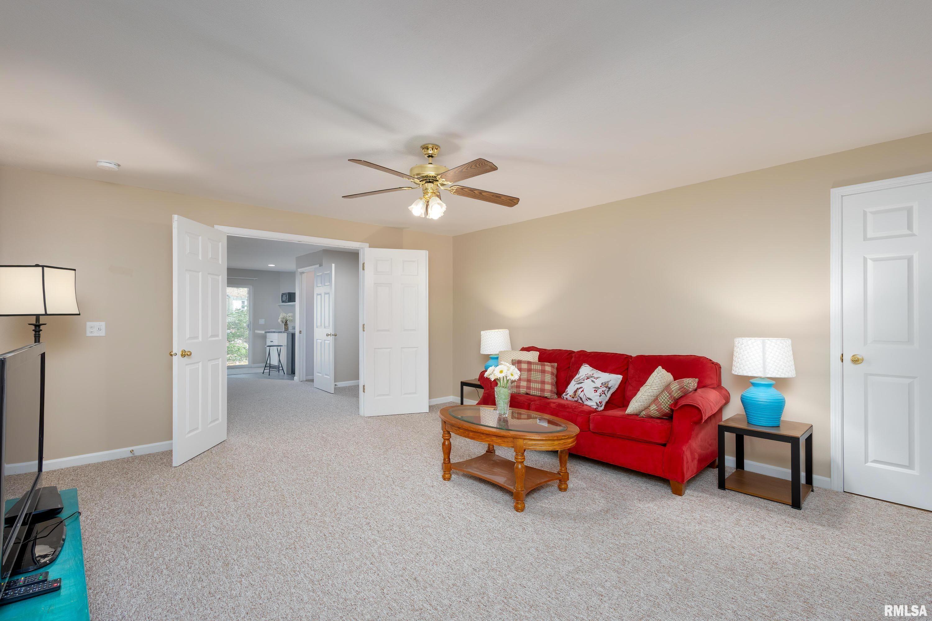 3625 Kennedy Drive #14, East Moline, Illinois image 27
