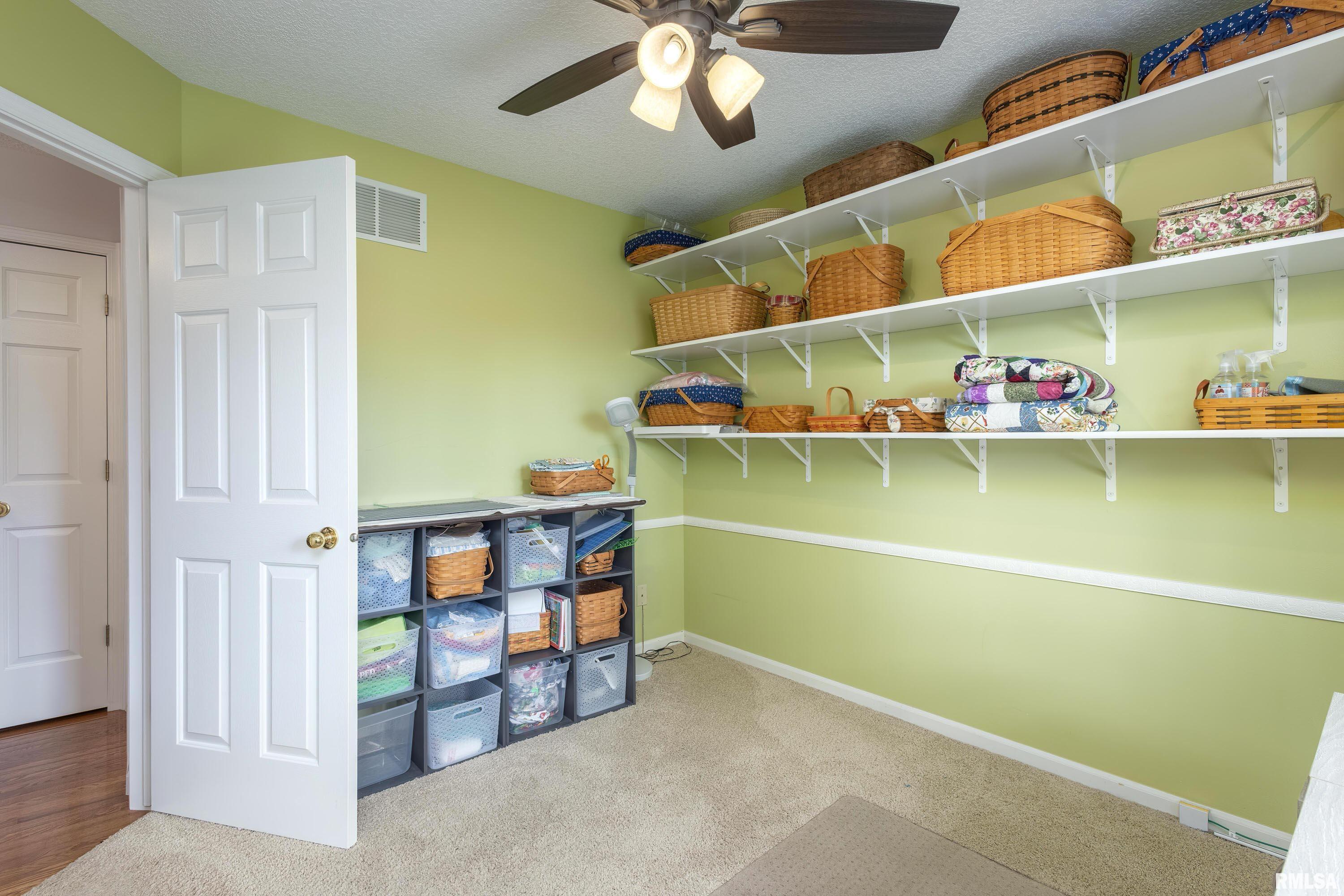3625 Kennedy Drive #14, East Moline, Illinois image 19