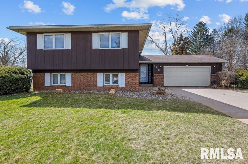 3900 172nd Street North, East Moline, Illinois image 1