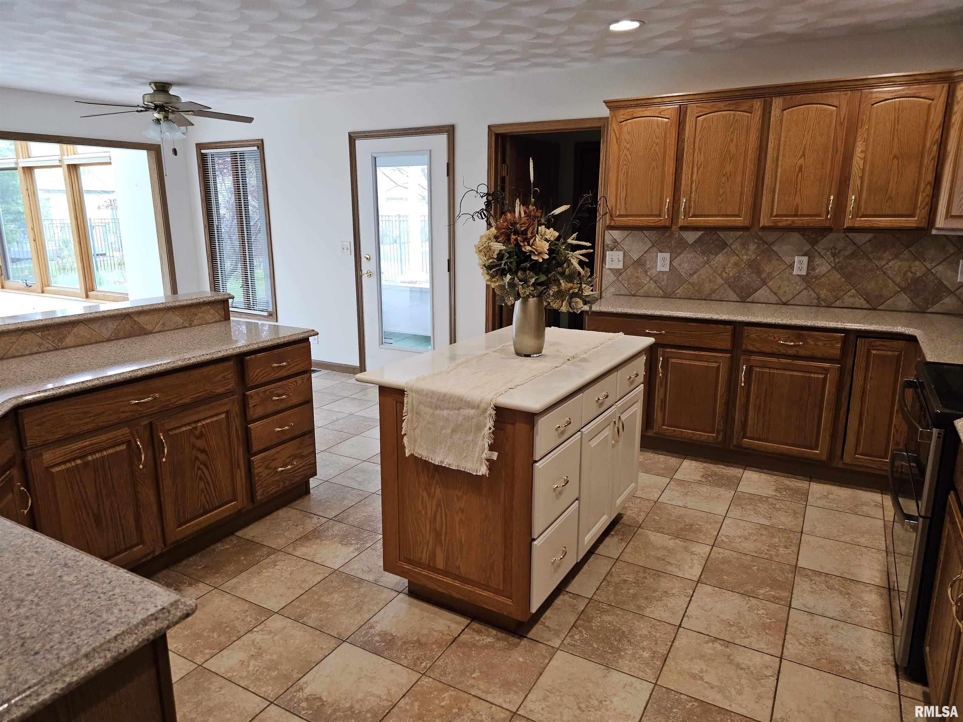1115 Linden Street, Morton, Illinois image 8