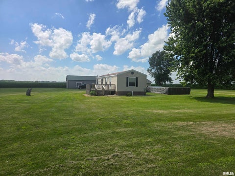 Homes For Sale - 3096 E County Road 2000 Road<br/> Hancock County, Blandinsville, IL 61420