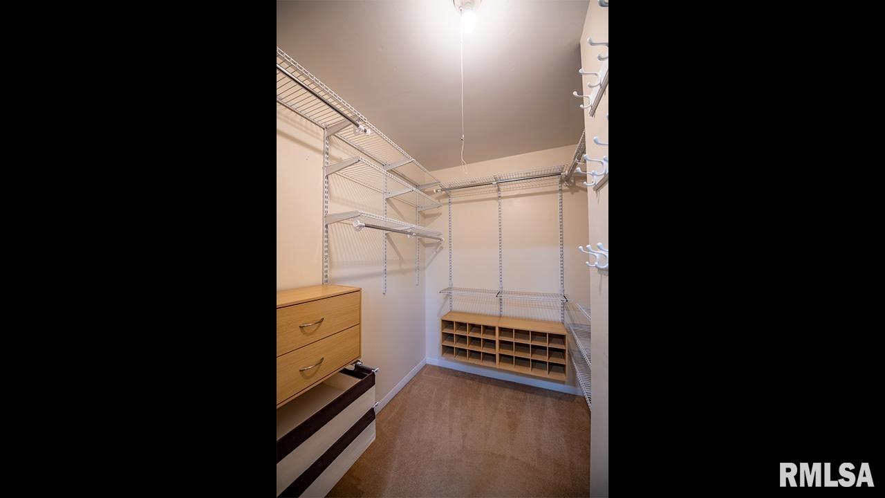 4439 Winding Hill Road, Davenport, Iowa image 21