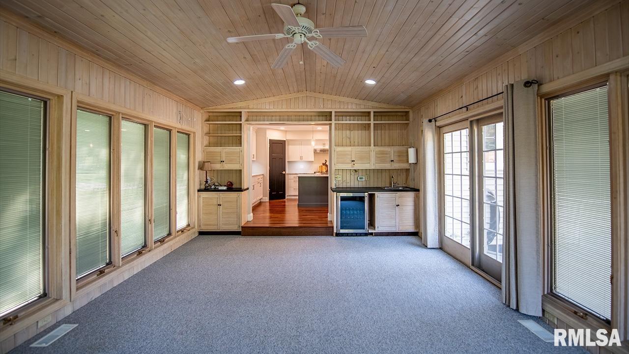 4439 Winding Hill Road, Davenport, Iowa image 15