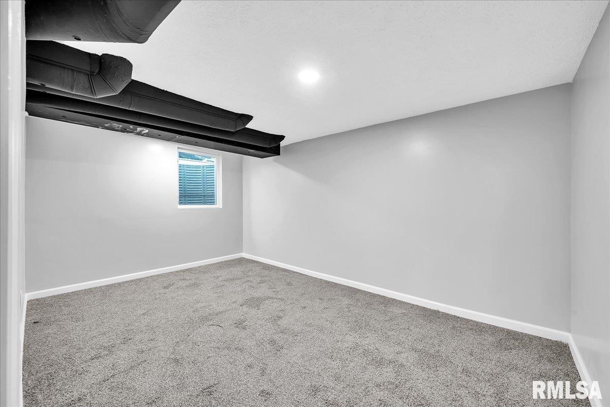 902 Peoria Street, Washington, Illinois image 21