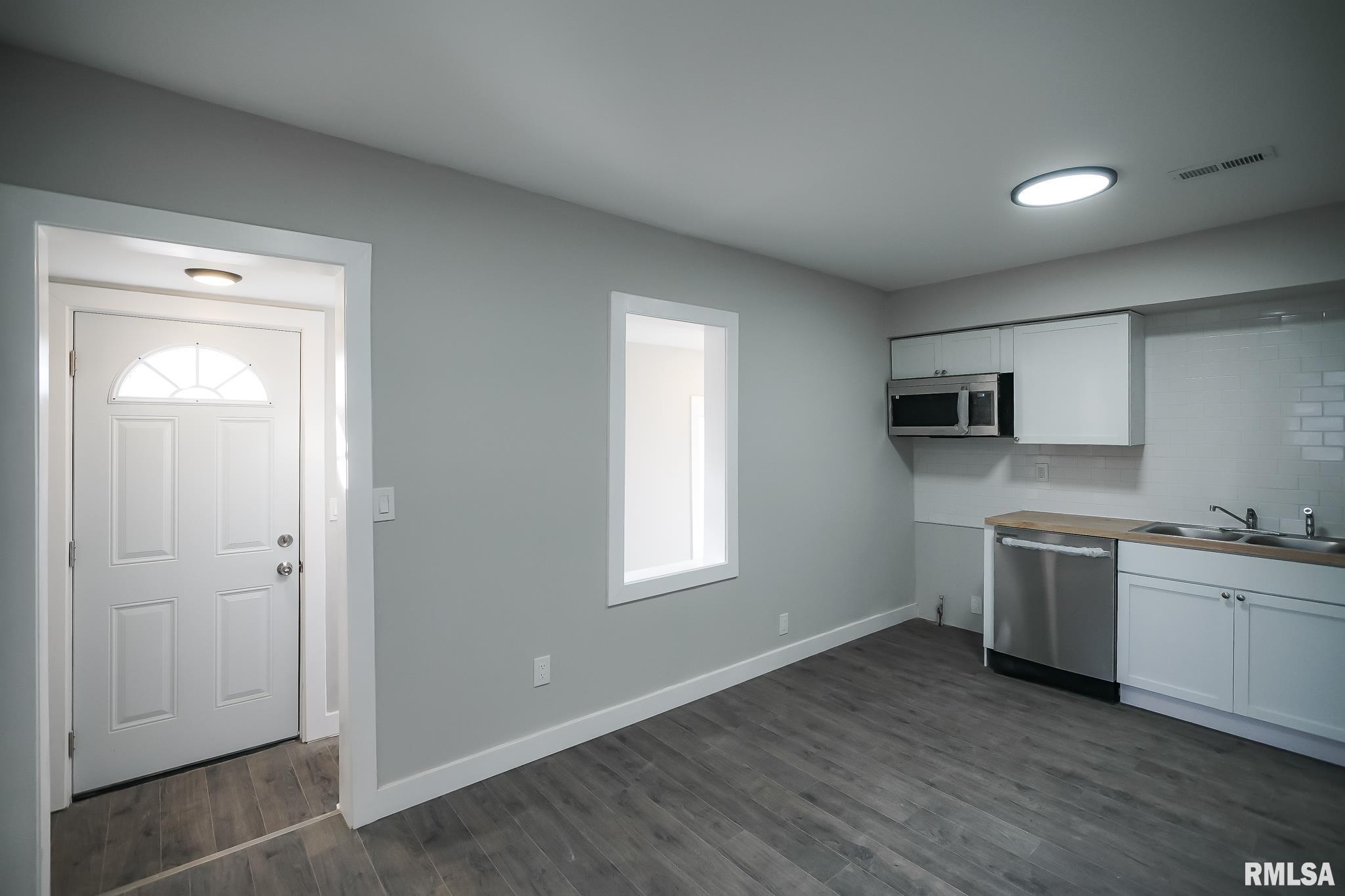137 Center Street, Creve Coeur, Illinois image 12
