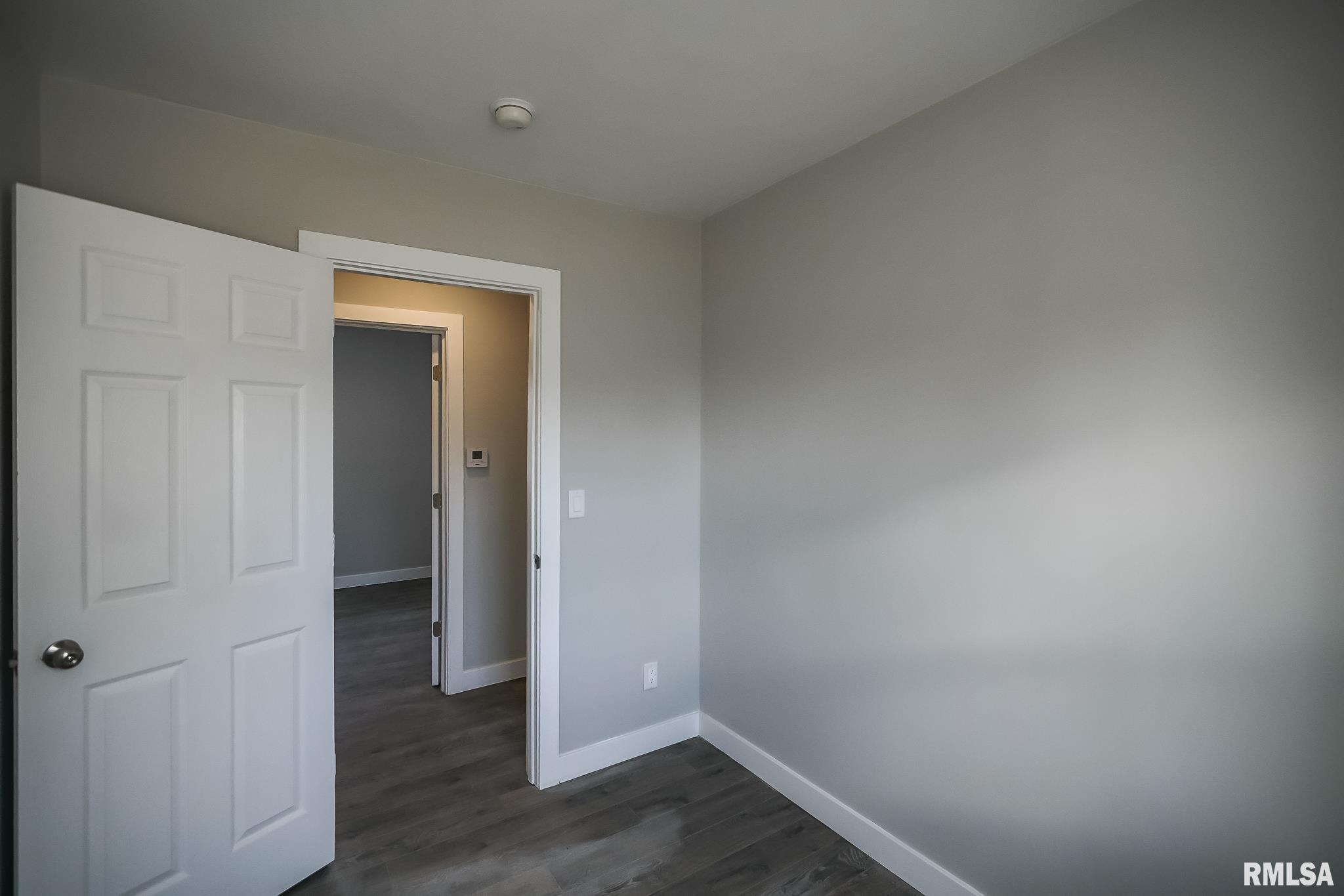 137 Center Street, Creve Coeur, Illinois image 33