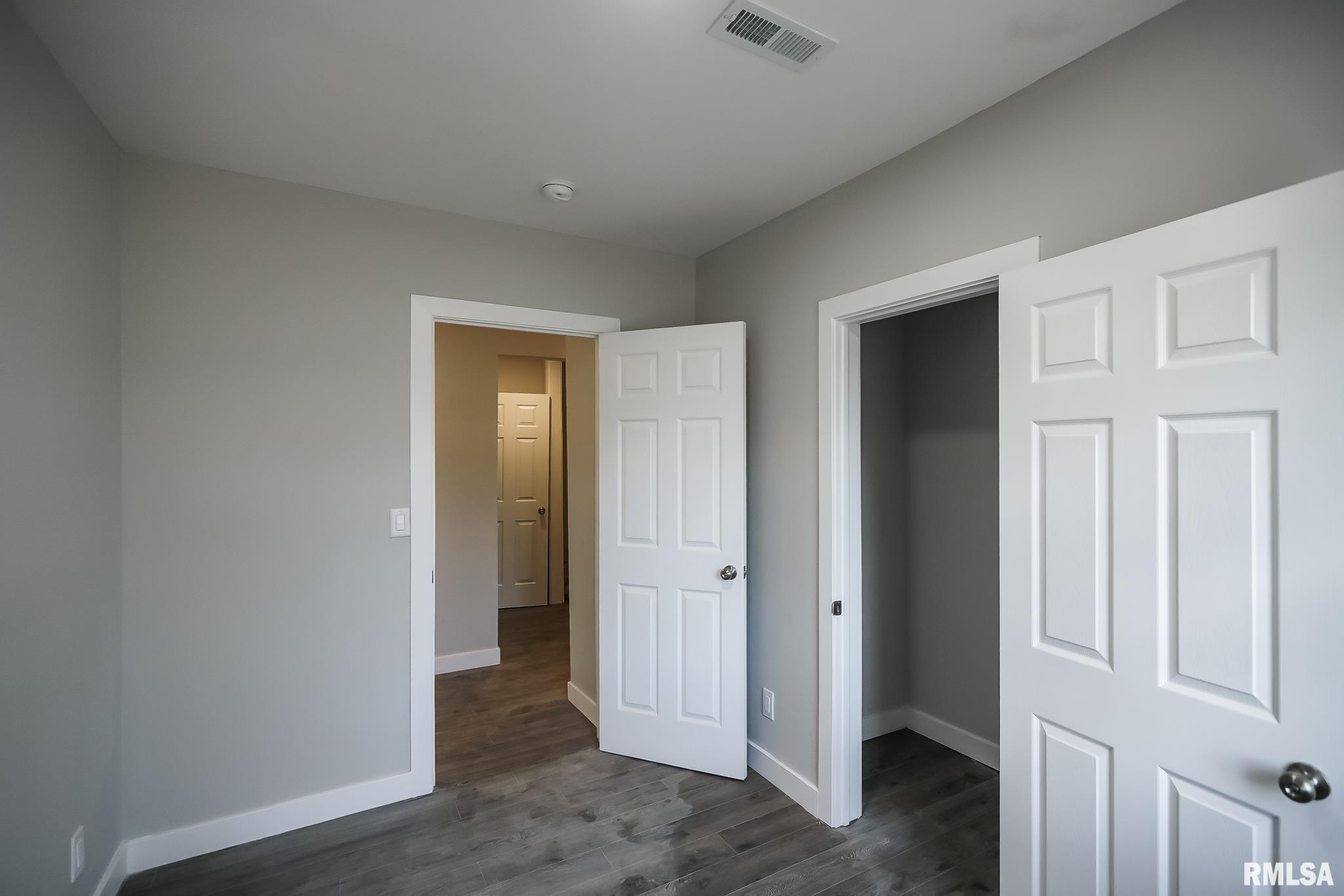 137 Center Street, Creve Coeur, Illinois image 19