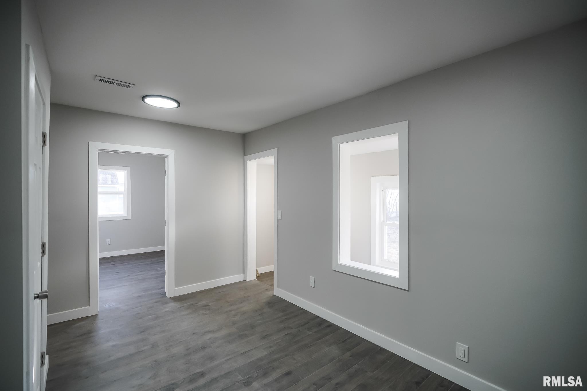 137 Center Street, Creve Coeur, Illinois image 10