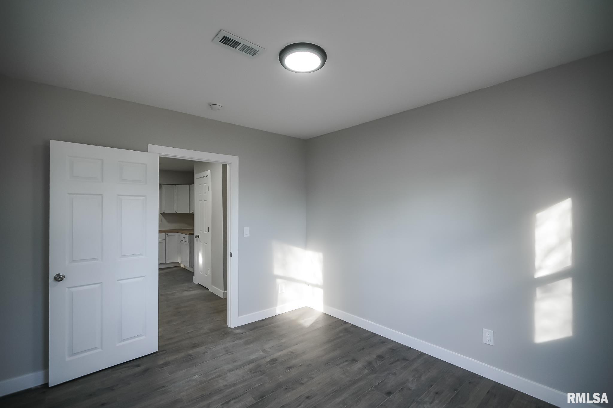 137 Center Street, Creve Coeur, Illinois image 15