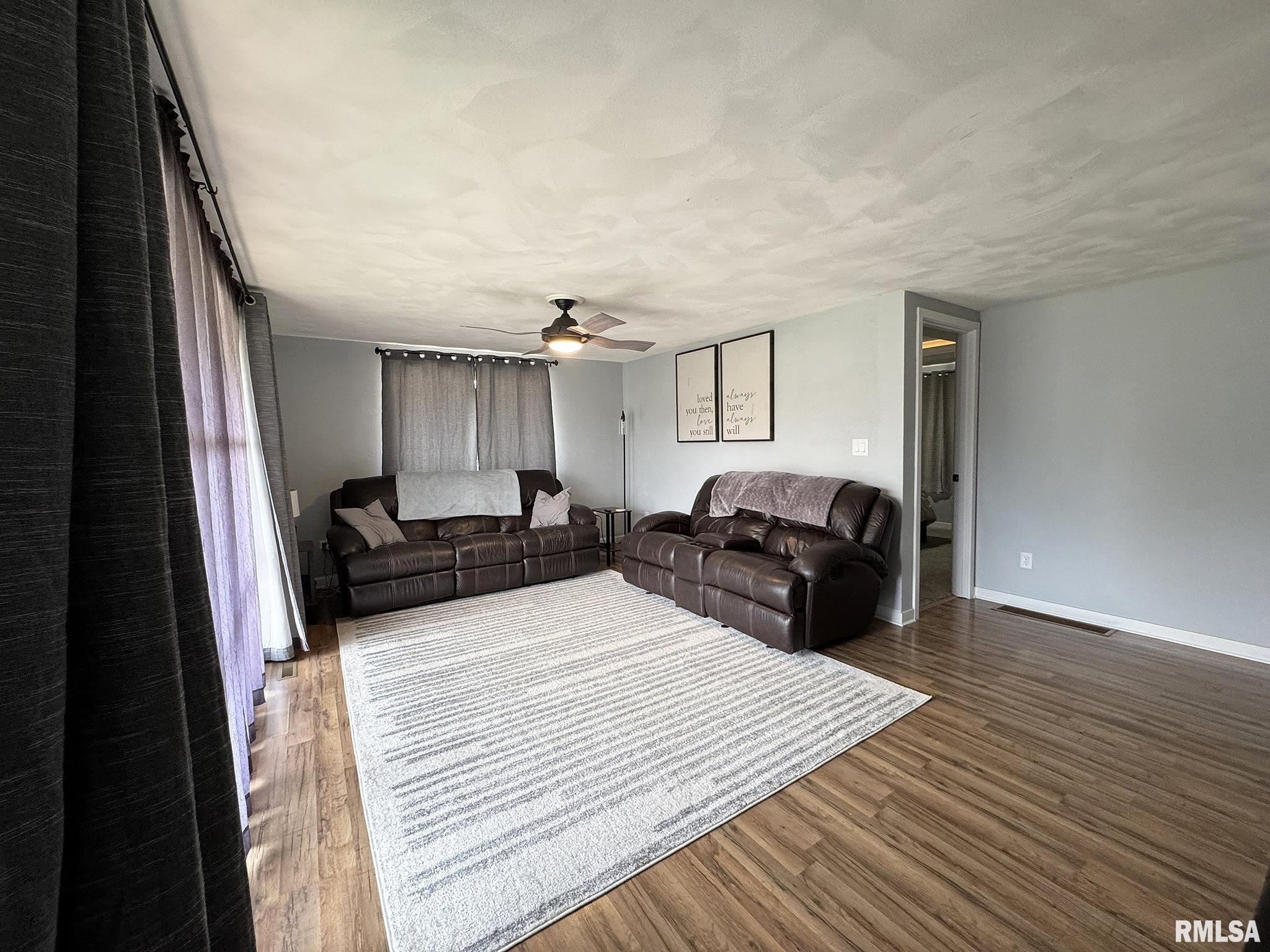 106 Donald Court, East Peoria, Illinois image 2