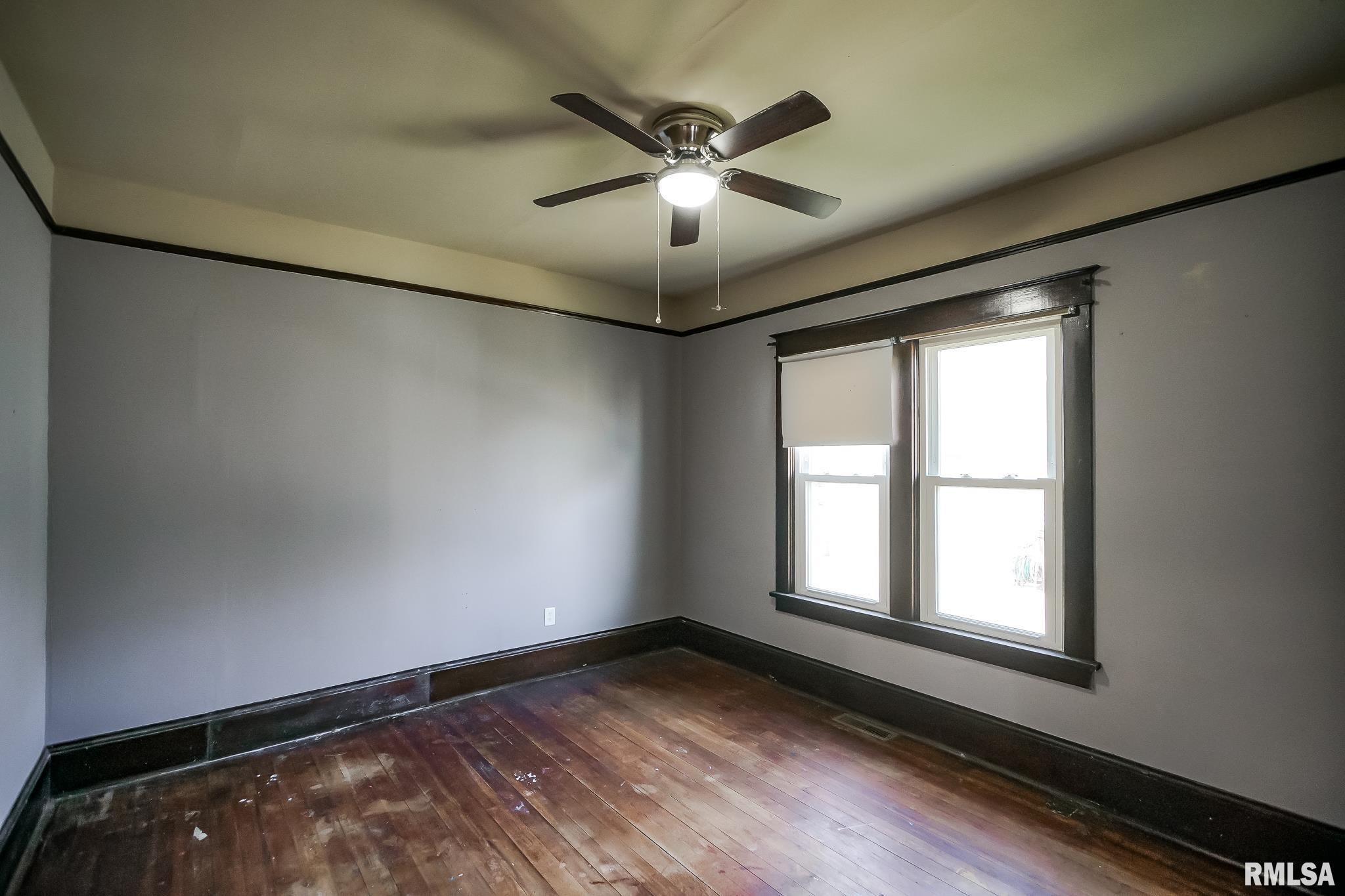 216 N Cedar Street, Toluca, Illinois image 40