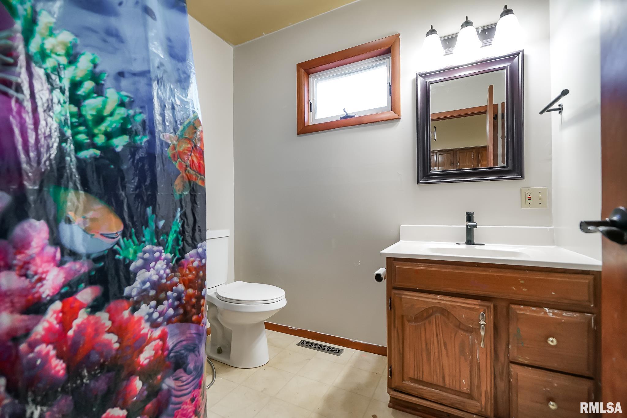 216 N Cedar Street, Toluca, Illinois image 29