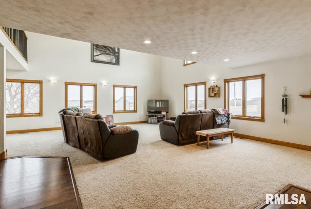 4460 160th Street, Clinton, Iowa image 12