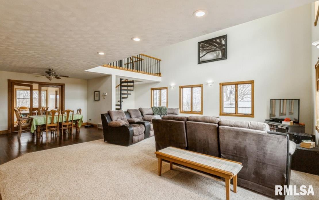 4460 160th Street, Clinton, Iowa image 15