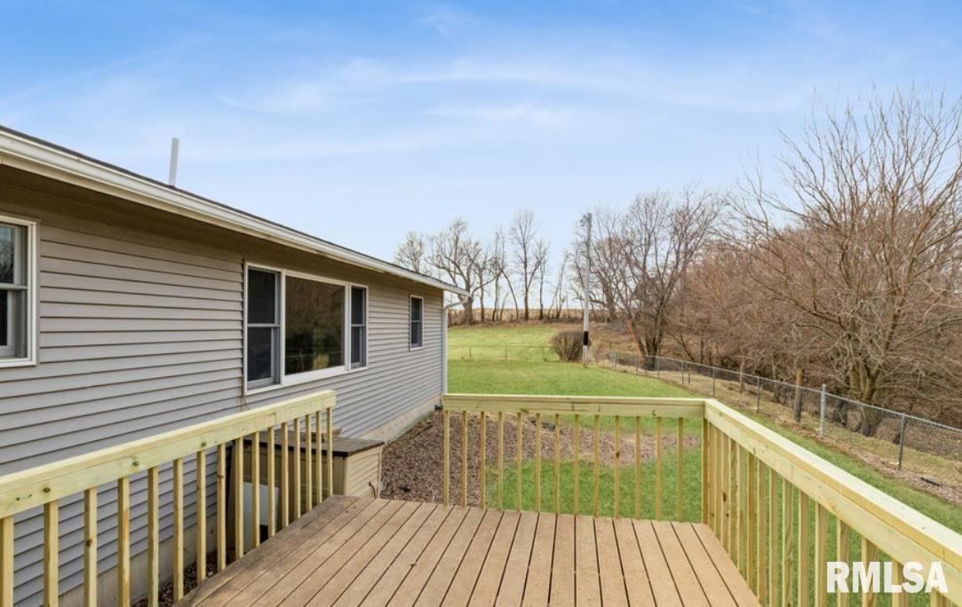 4460 160th Street, Clinton, Iowa image 7