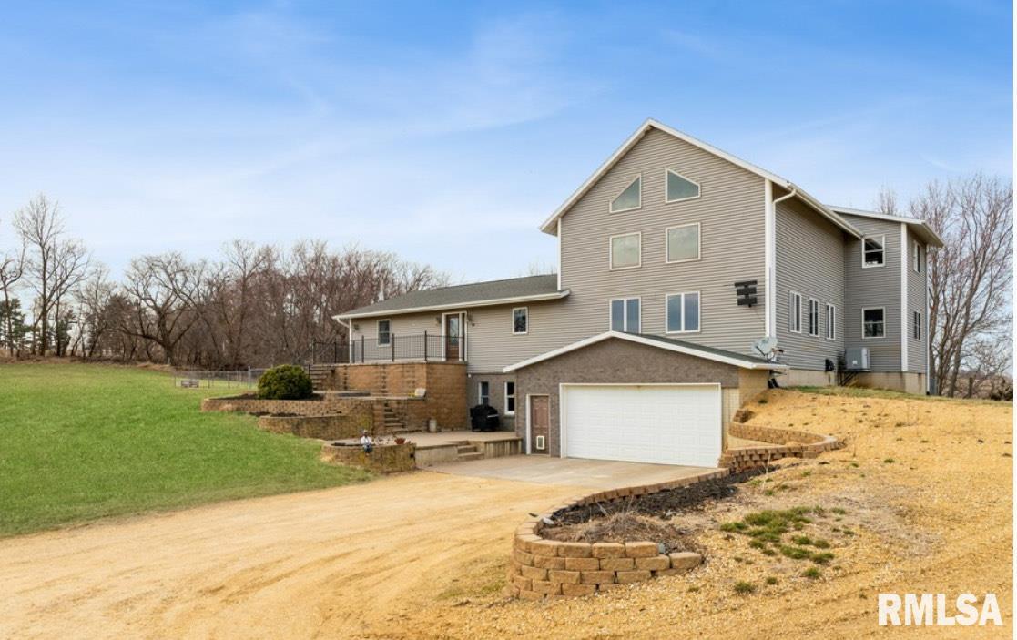 4460 160th Street, Clinton, Iowa image 3