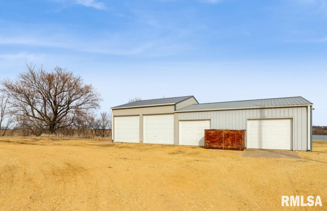 4460 160th Street, Clinton, Iowa image 8