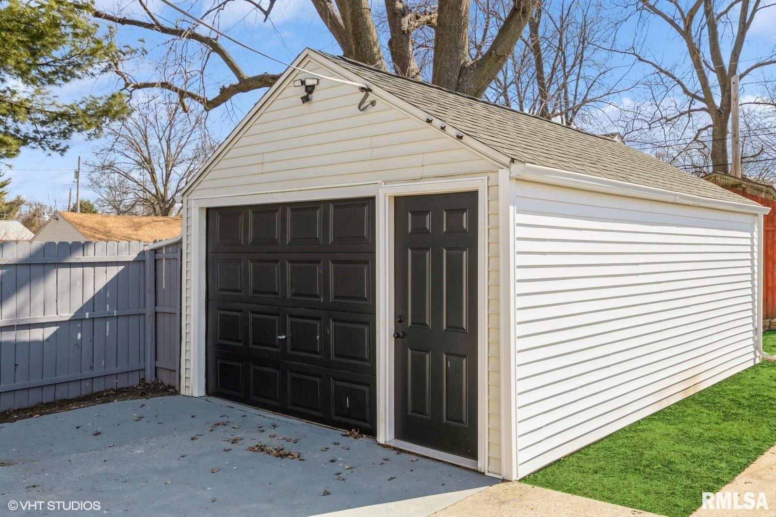 1832 E Keys Avenue, Springfield, Illinois image 14
