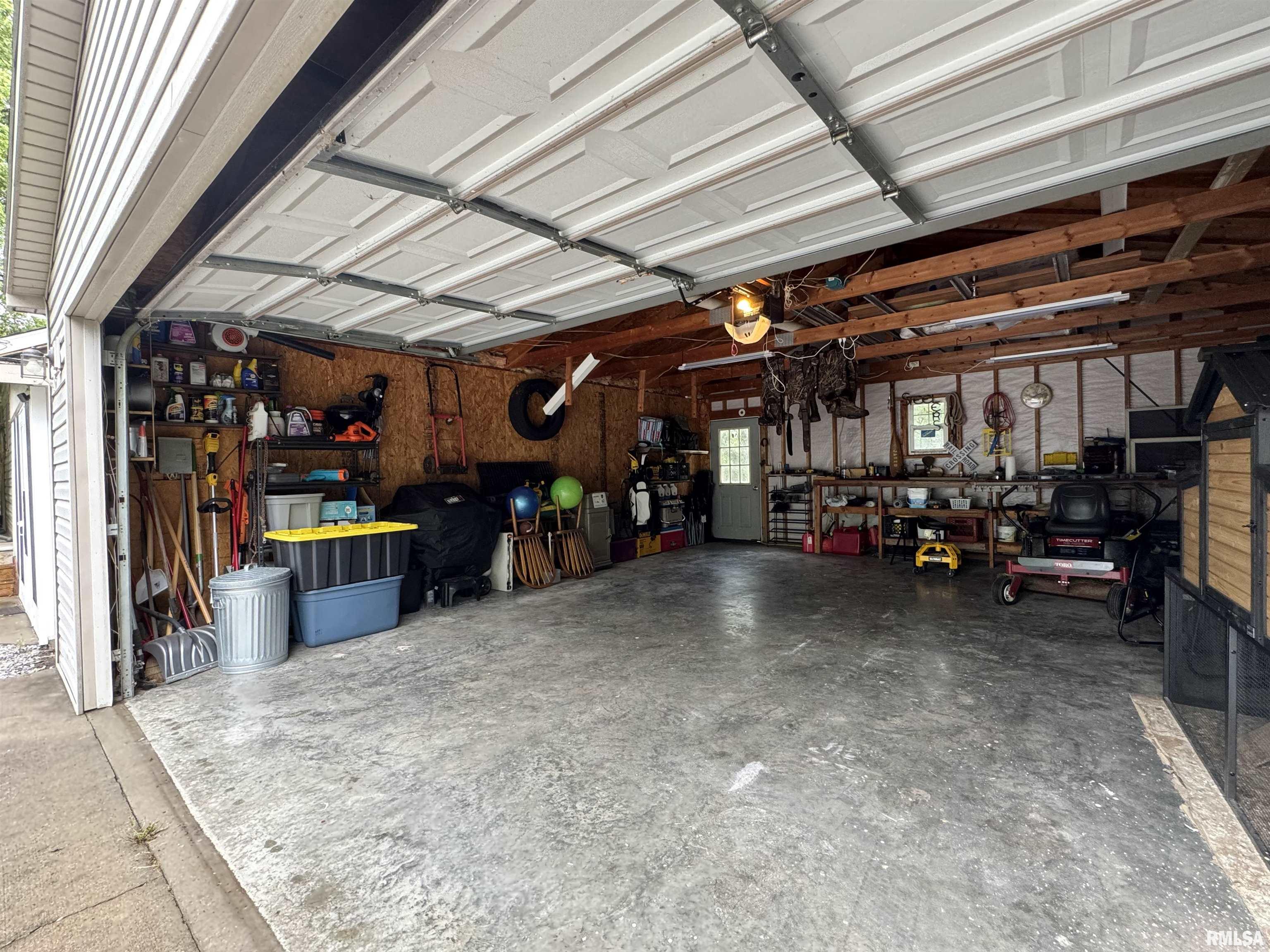 4537 Bullock None Avenue, Coello, Illinois image 21