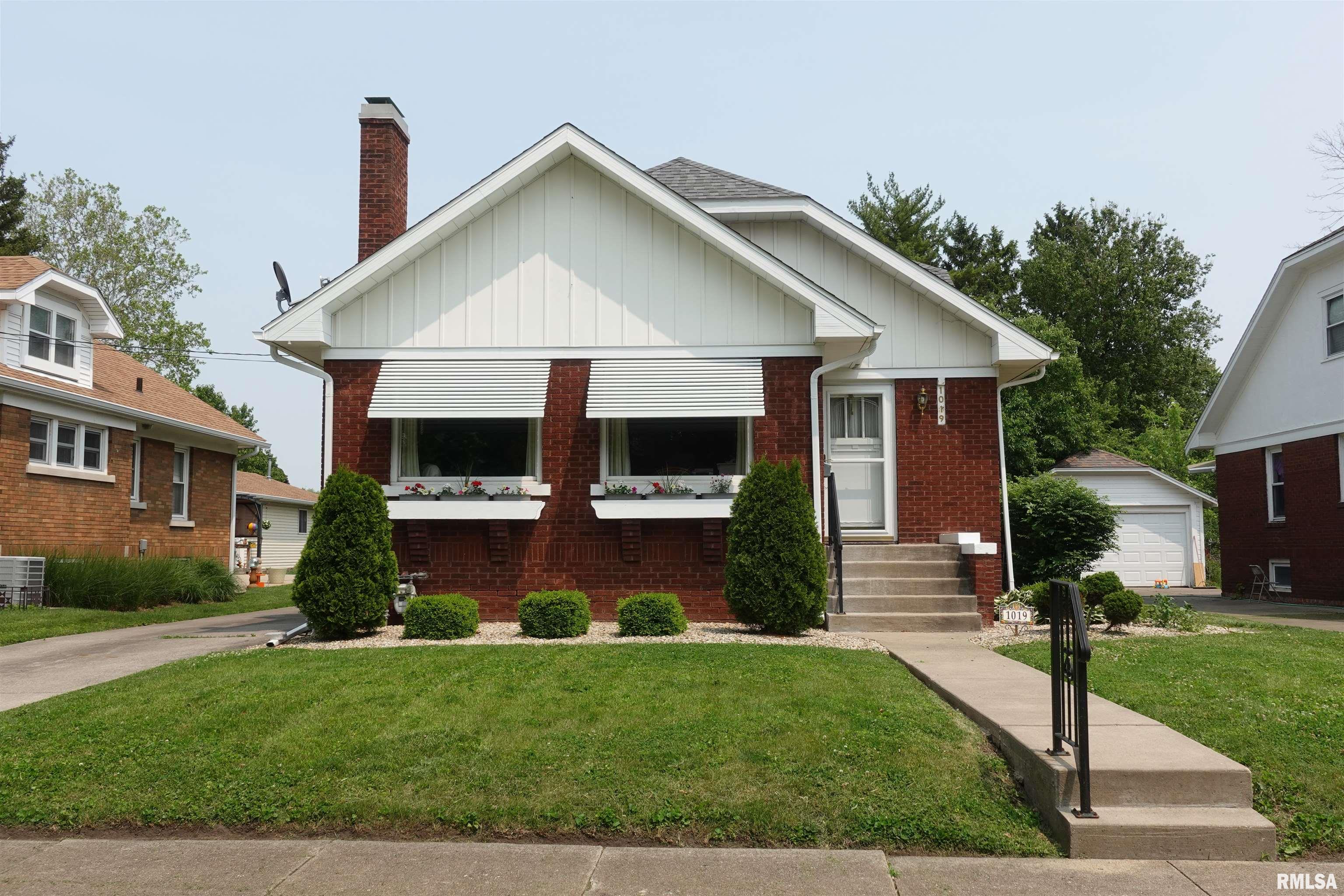 1019 Florence Avenue, Galesburg, Illinois image 2