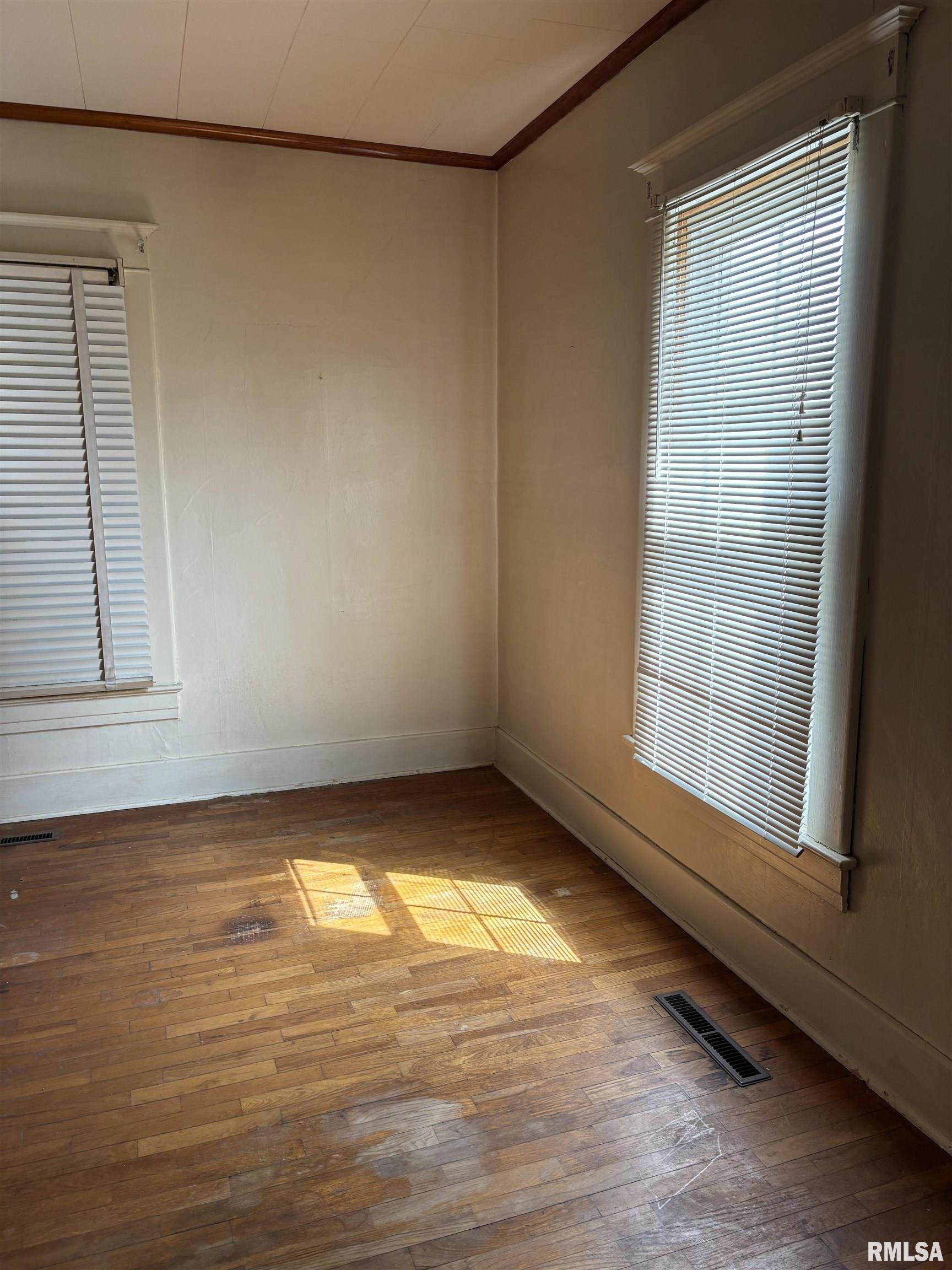 303 S Emma Street, Christopher, Illinois image 10