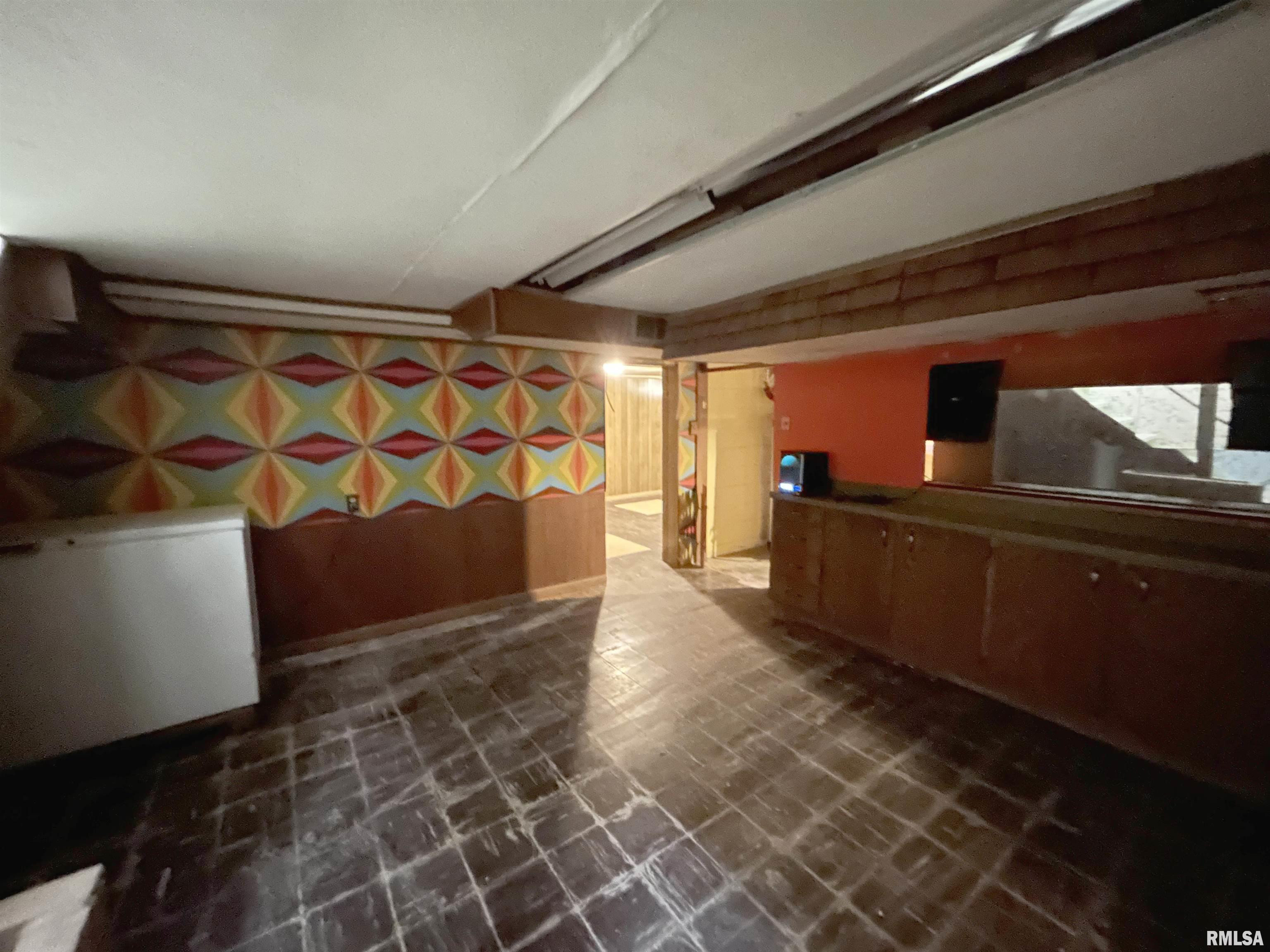 813 E Hines Avenue, Peoria Heights, Illinois image 48