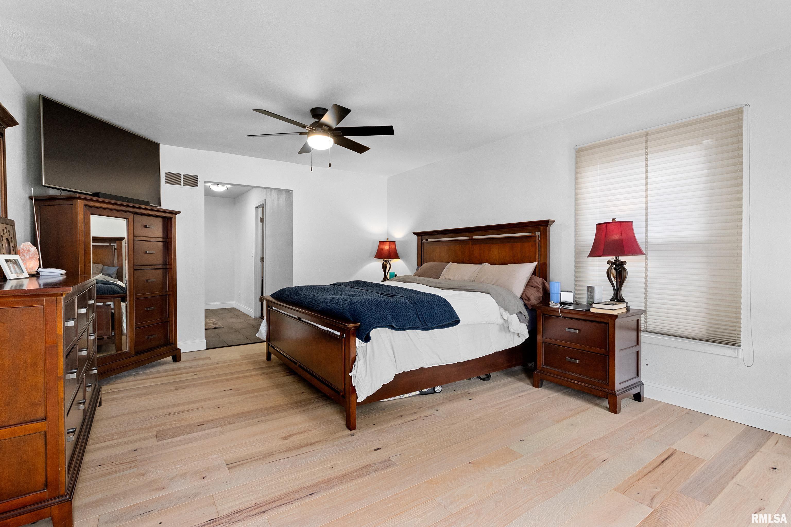 6701 N Fox Point Court, Peoria, Illinois image 30