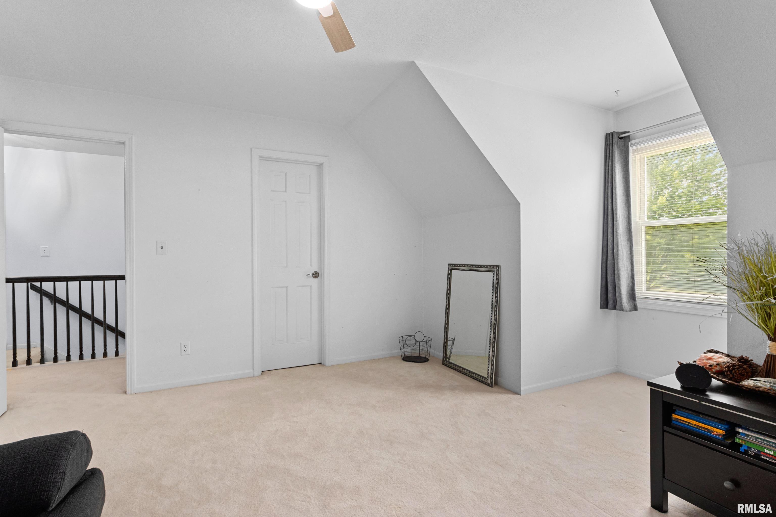 6701 N Fox Point Court, Peoria, Illinois image 46