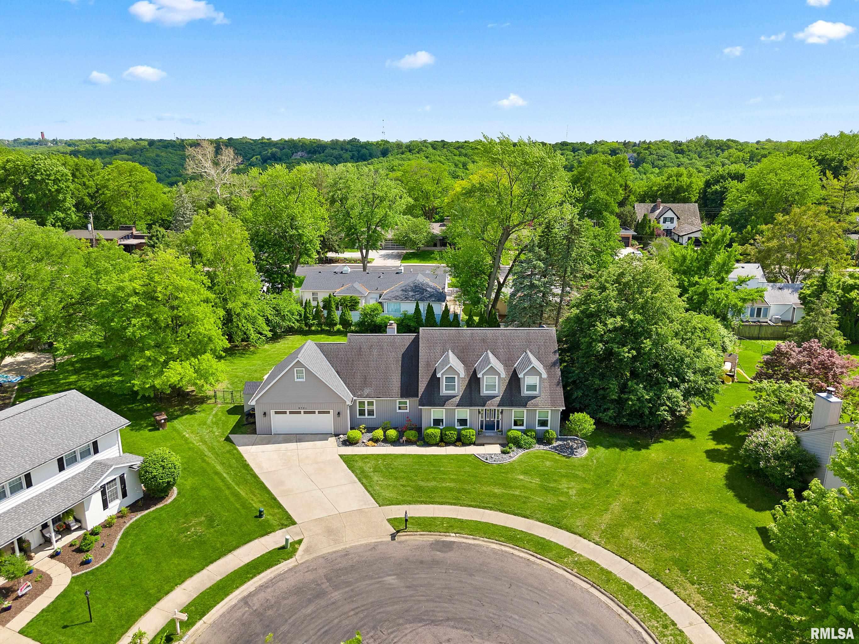 6701 N Fox Point Court, Peoria, Illinois image 3