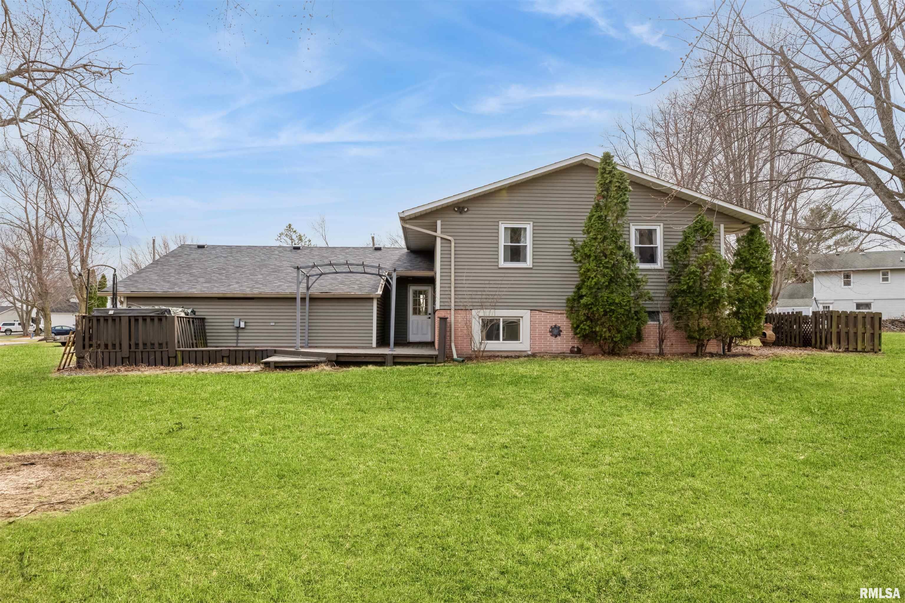 603 Suncrest Drive, Sherrard, Illinois image 30