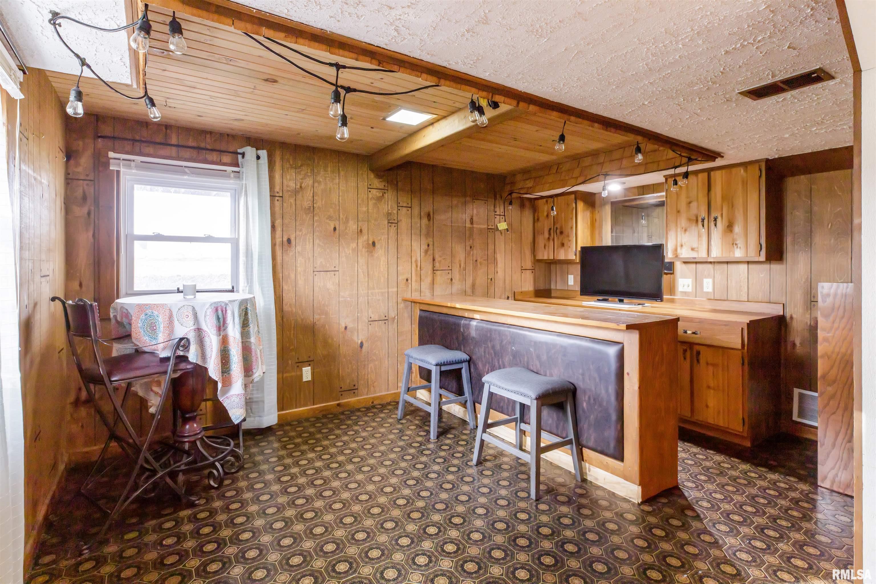 603 Suncrest Drive, Sherrard, Illinois image 25