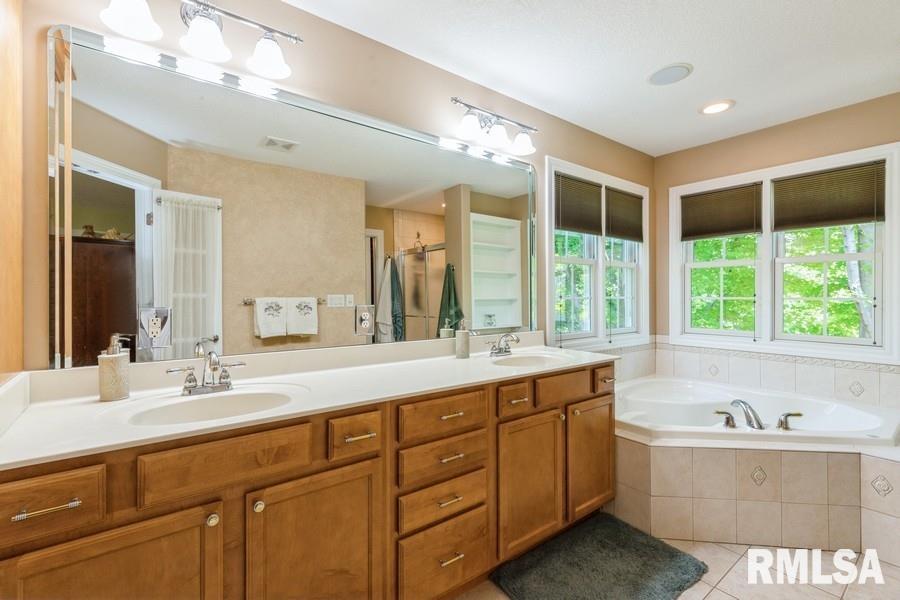 461 45th Avenue, East Moline, Illinois image 30