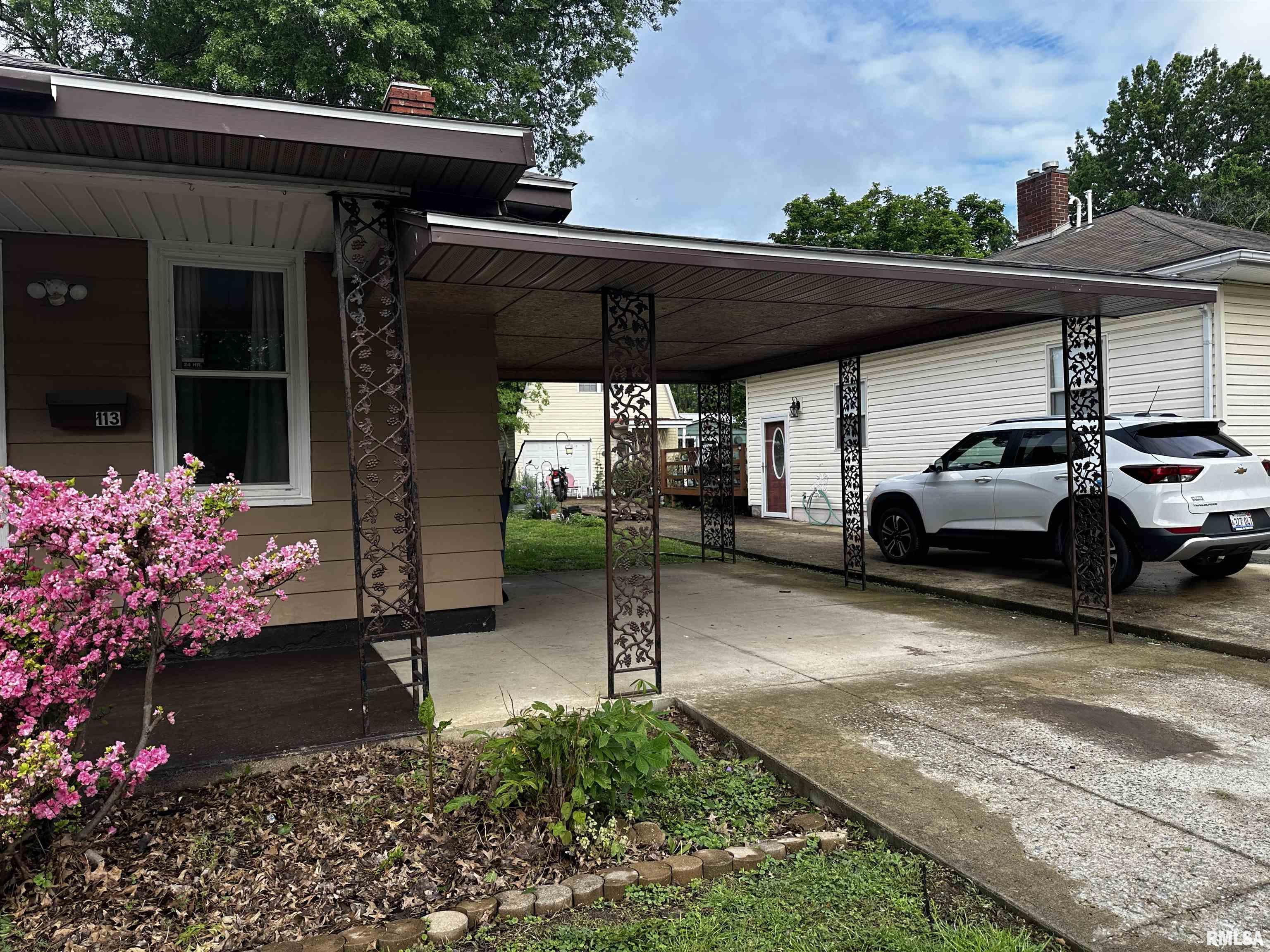 113 S 9th Street, Benton, Illinois image 6
