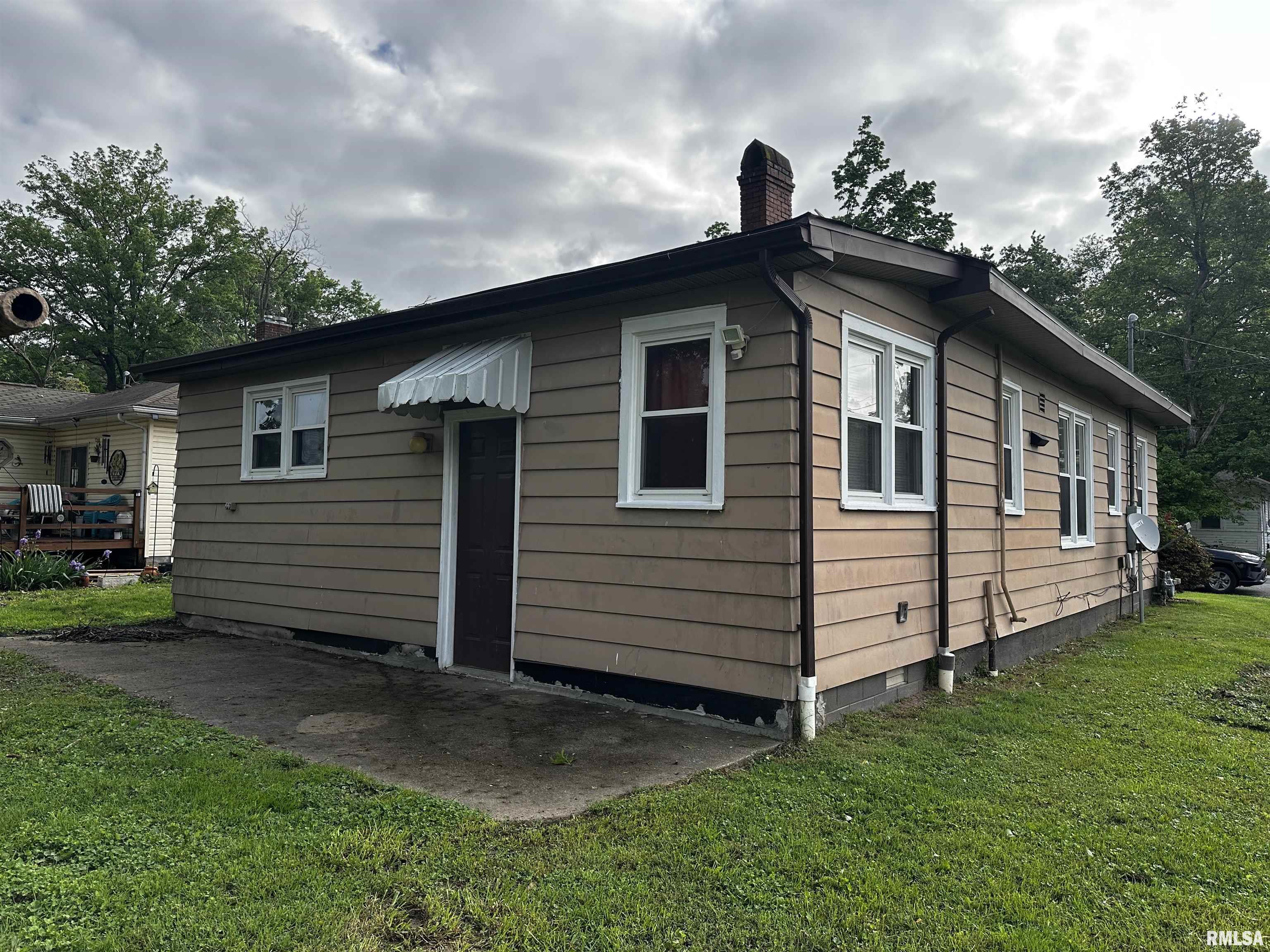113 S 9th Street, Benton, Illinois image 9