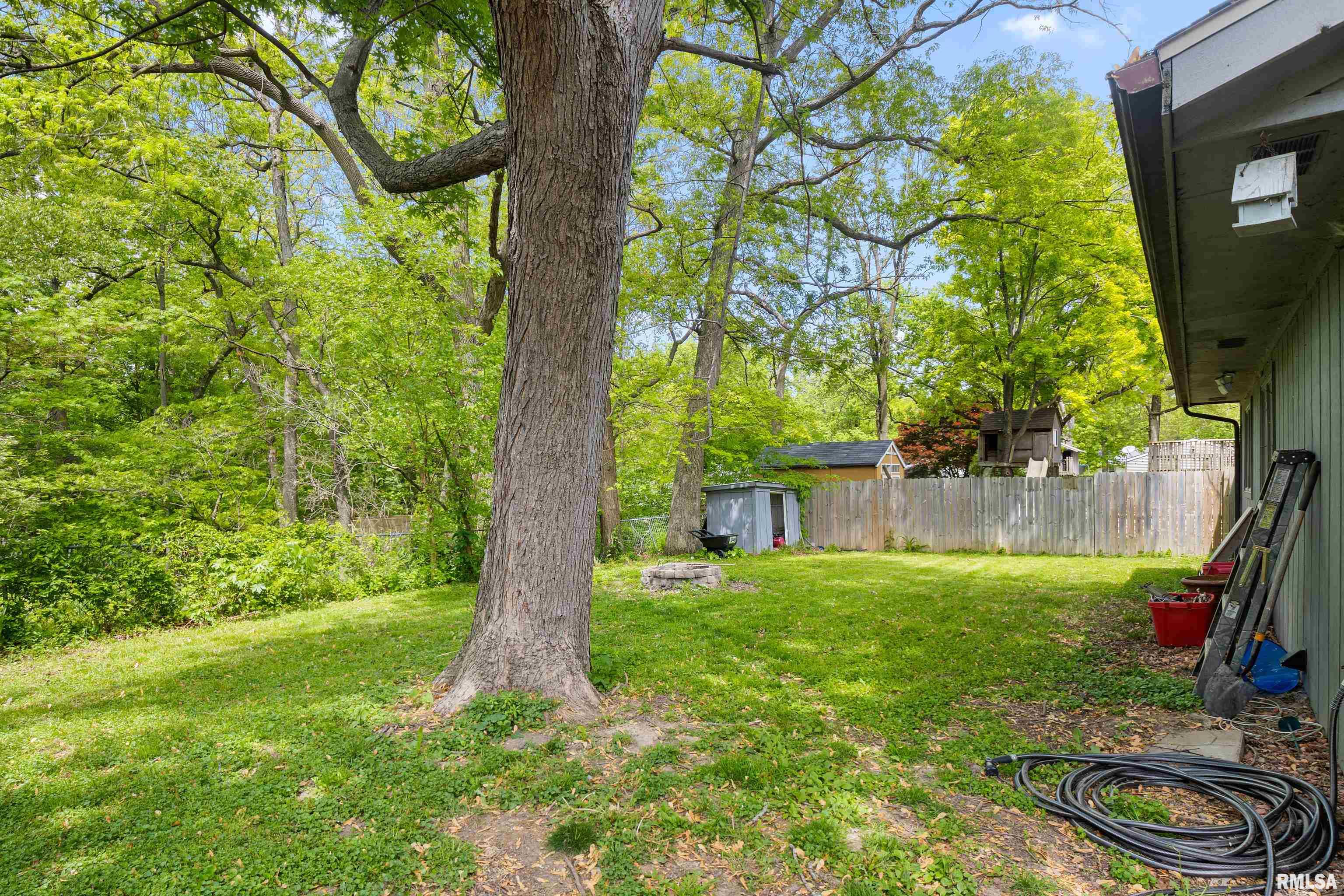 107 N Inglewood Drive, East Peoria, Illinois image 25