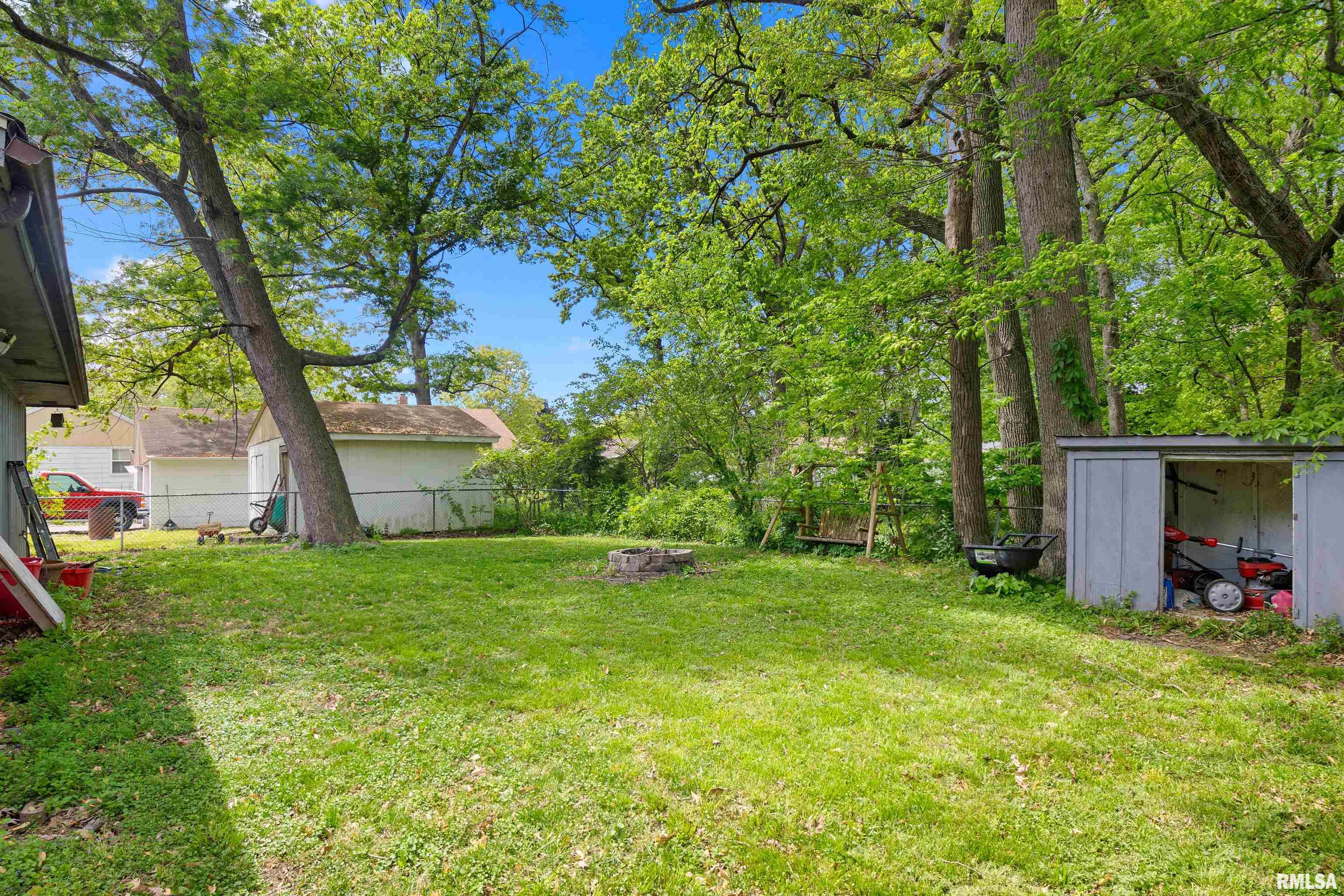 107 N Inglewood Drive, East Peoria, Illinois image 26